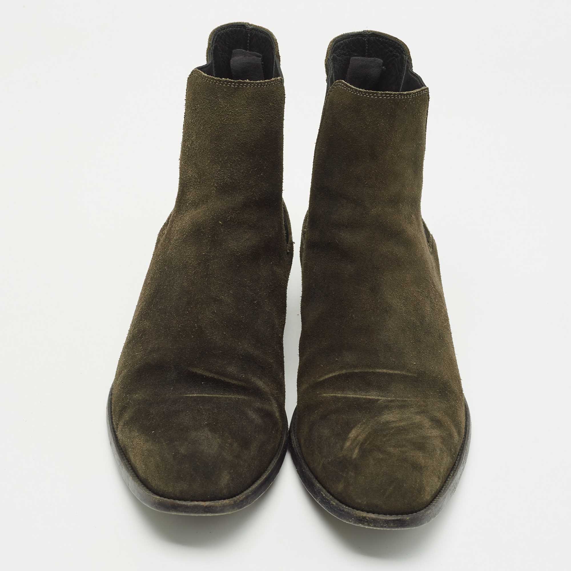 Saint Laurent Dark Green Suede Chelsea Boots Size 43