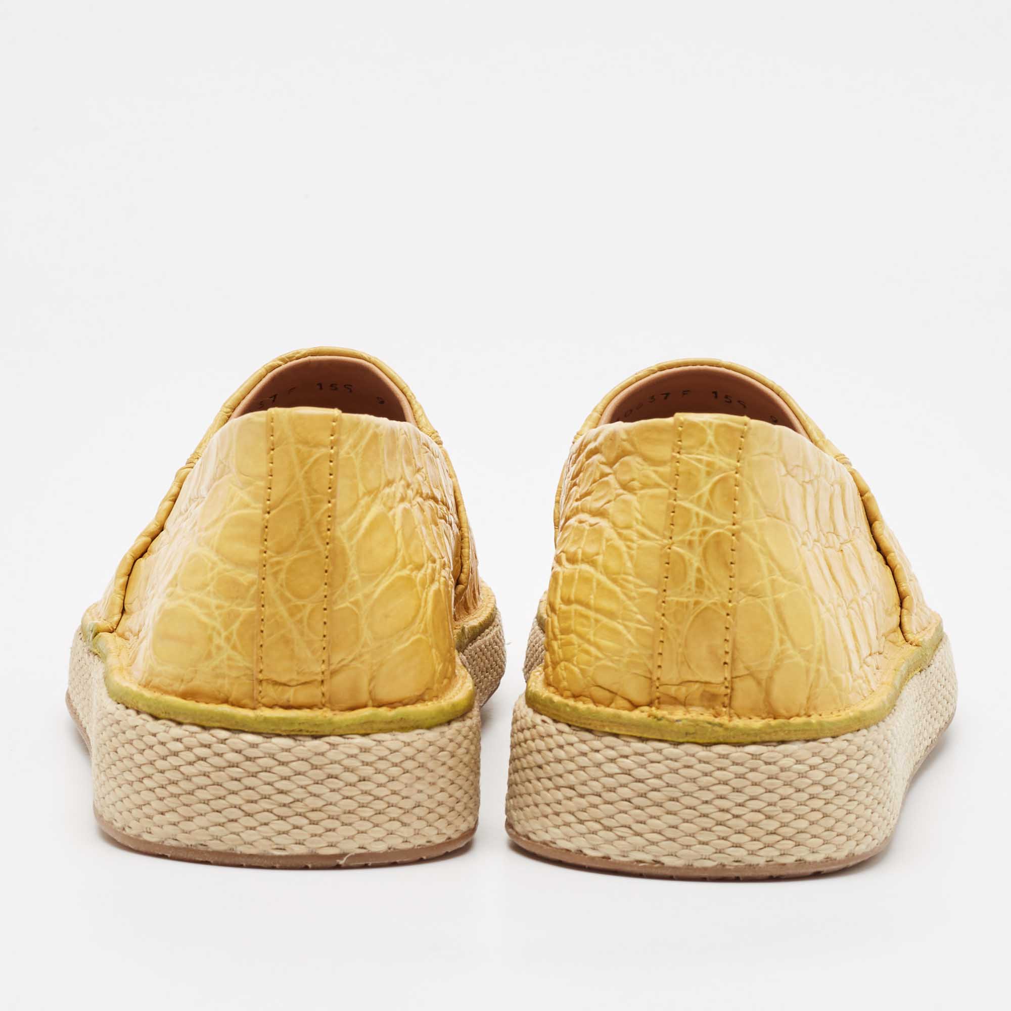 Salvatore Ferragamo Yellow Crocodile Leather Lampedusa Slip On Espadrille Size 43