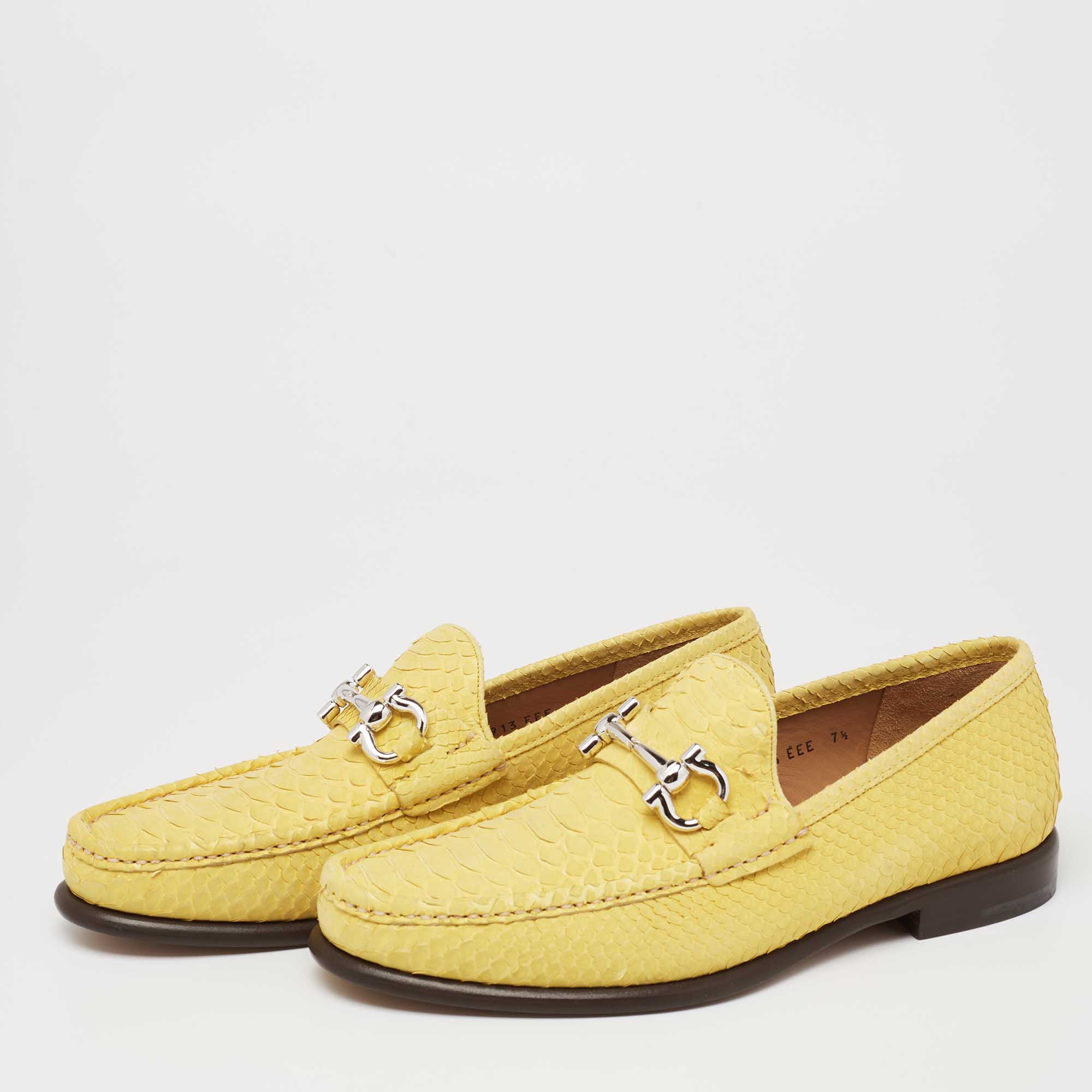

Salvatore Ferragamo Yellow Python Leather Mason Loafers Size