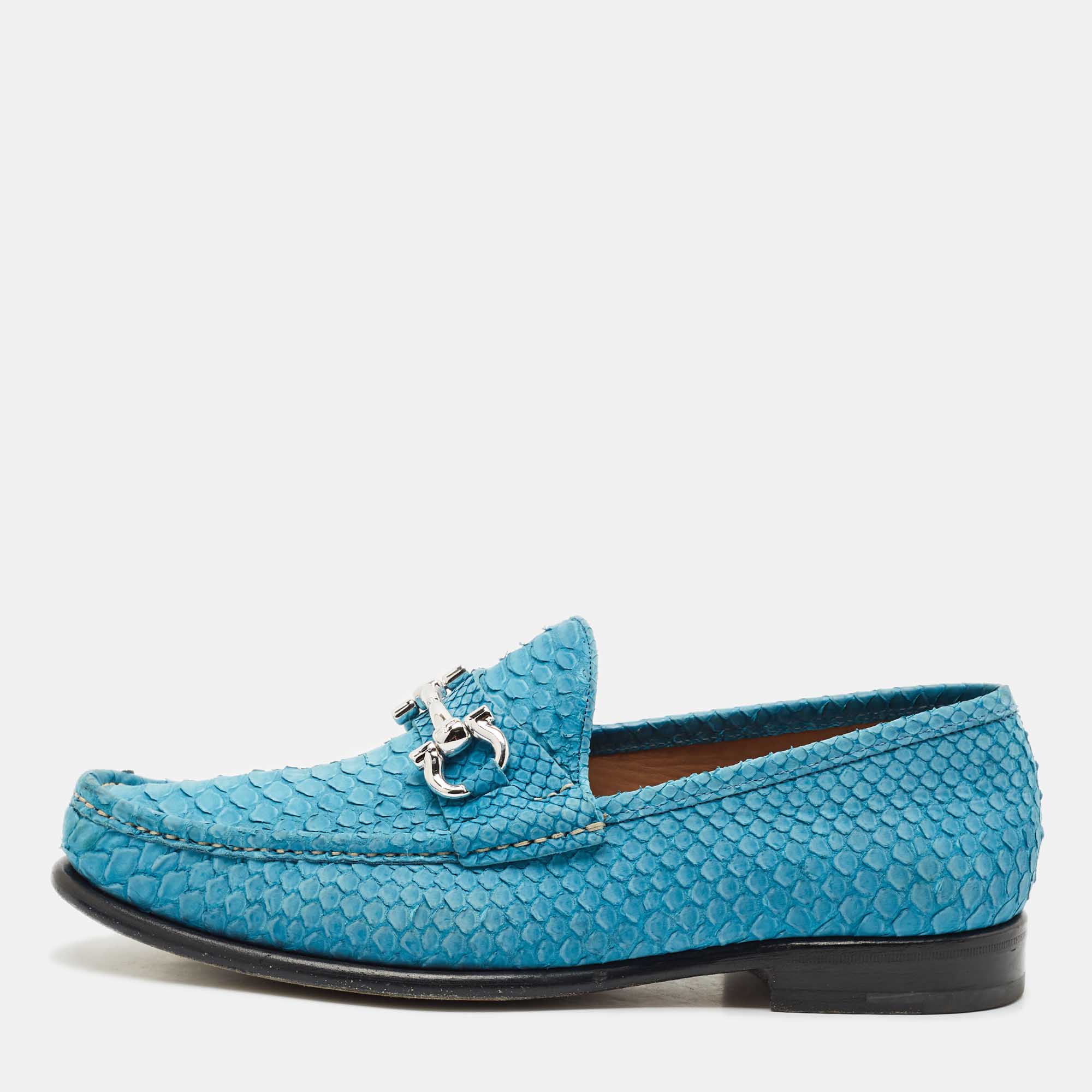 Salvatore Ferragamo Blue Python Leather Mason Slip On Loafers Size 43
Salvatore Ferragamo Blue Python Leather Mason Slip On Loafers Size 43