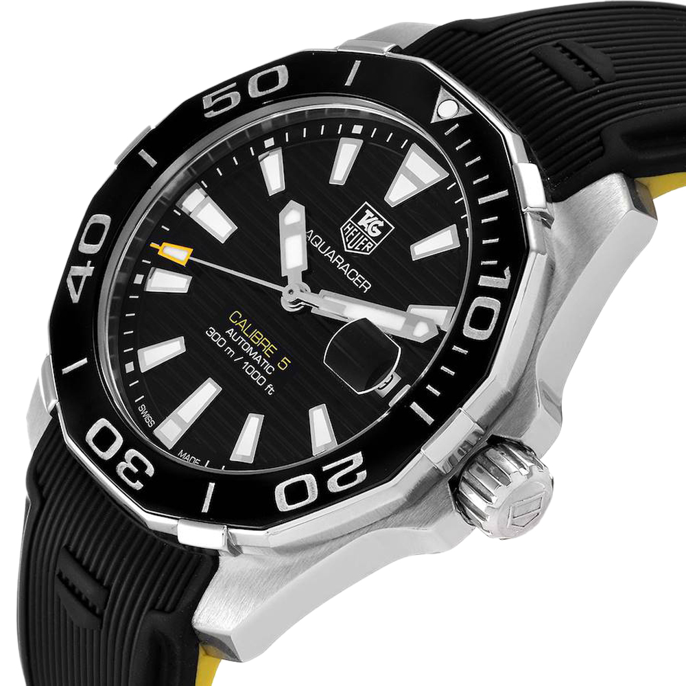 Tag Heuer Black Stainless Steel Aquaracer WAY211A Men's Wristwatch 41 MM
Tag Heuer Black Stainless Steel Aquaracer WAY211A Men's Wristwatch 41 MM