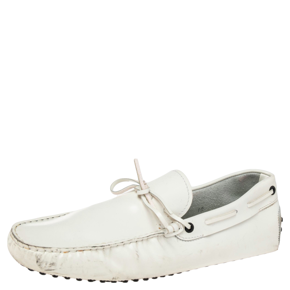 Tod's White Patent Leather Bow Slip On Loafers Size
Tod's White Patent Leather Bow Slip On Loafers Size