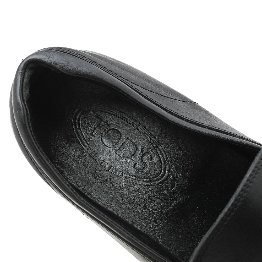 Tod's Black Leather Slip On Loafers Size 41.5