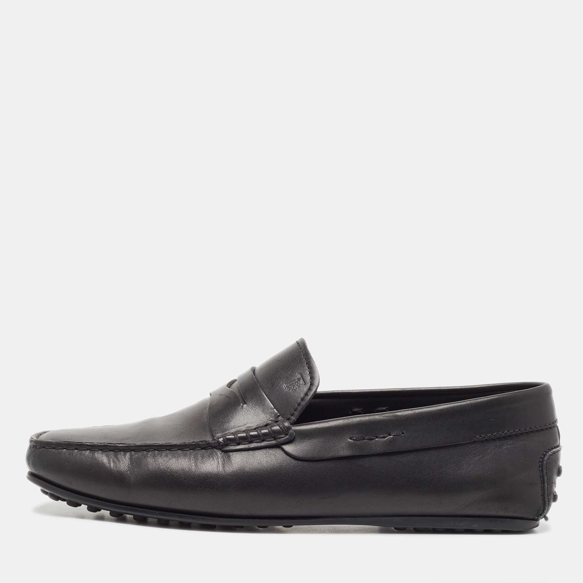 Tod's black leather penny loafers size 42
