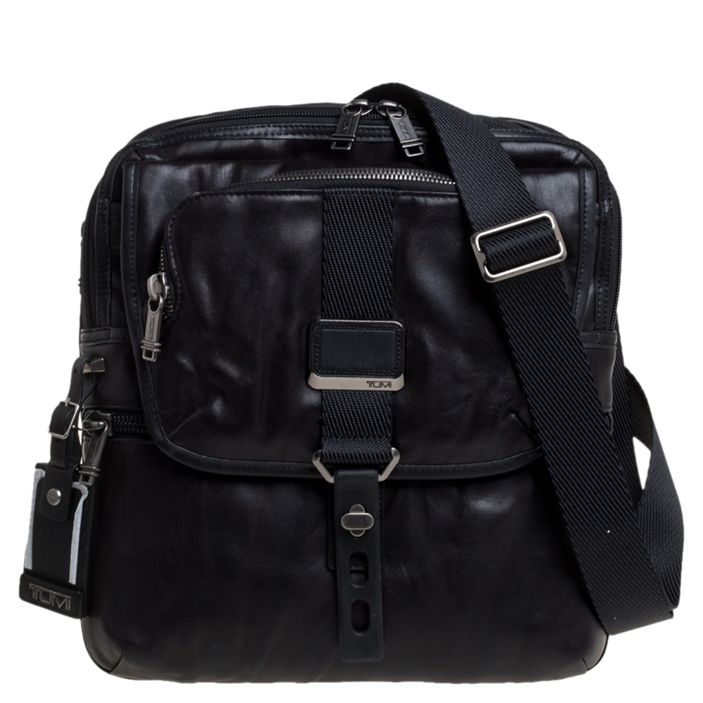 TUMI Black Leather Annapolis Zip Flap Messenger Bag male