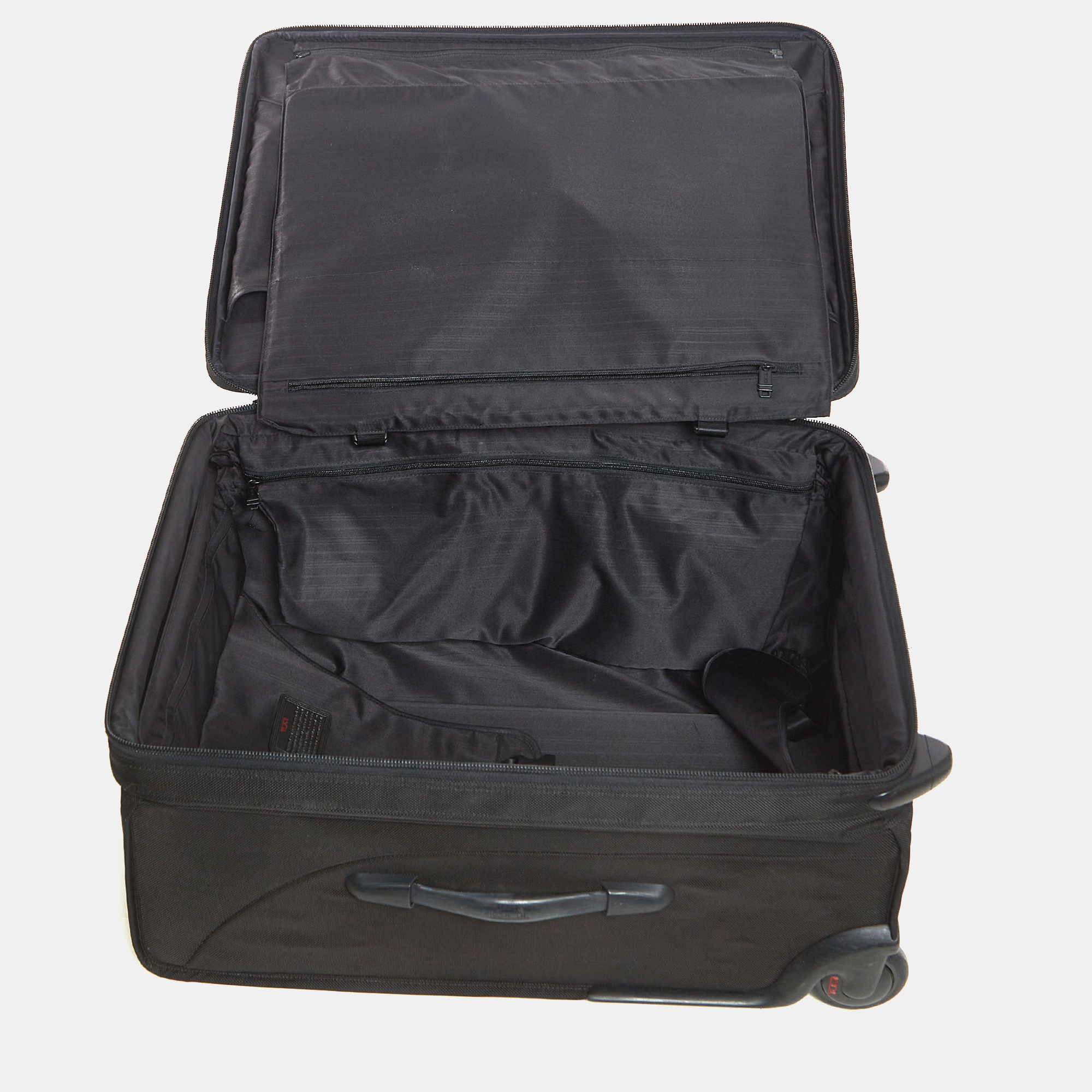 TUMI Black Nylon 2 Wheeled Alpha Extended Trip Expandable Luggage