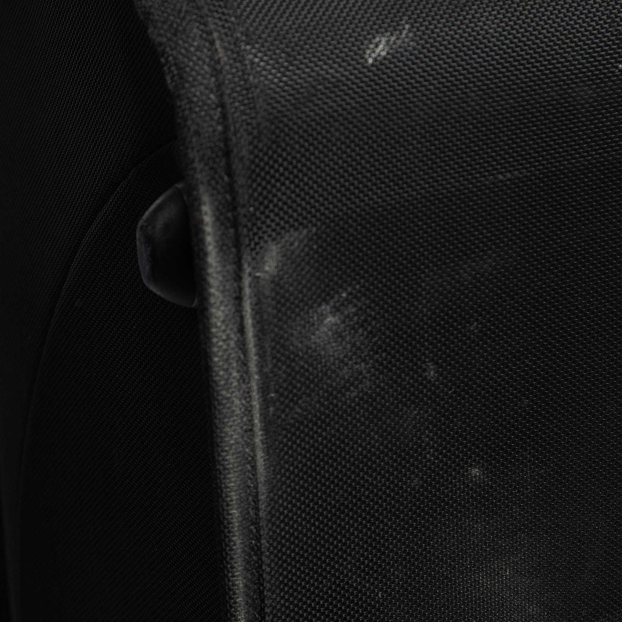 TUMI Black Nylon 2 Wheeled Alpha G4 Extended Trip Expandable Luggage