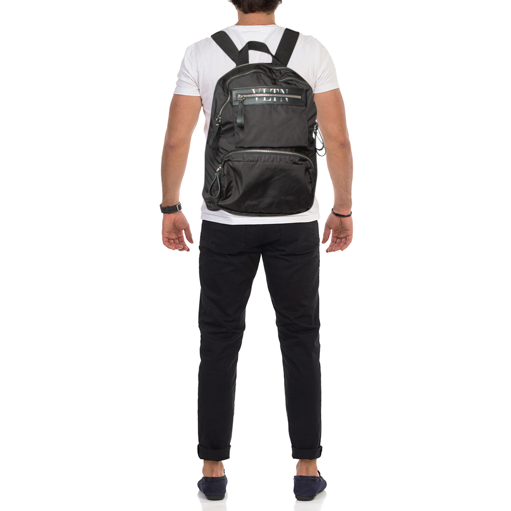 Valentino Black Nylon And Leather VLTN Backpack
Valentino Black Nylon And Leather VLTN Backpack