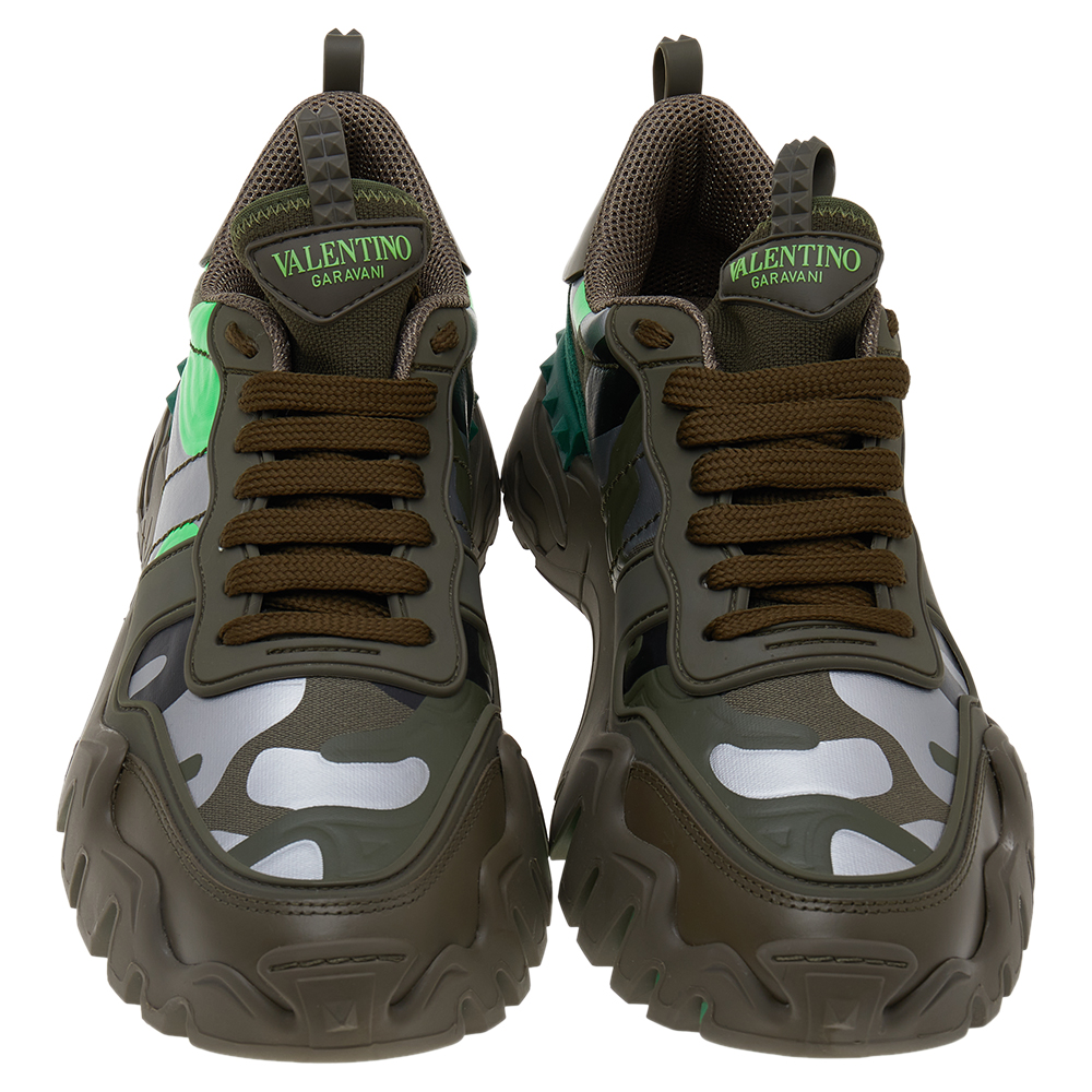 Valentino Multicolor Camouflage Canvas And Rubber Rockrunner Low Top Sneakers Size
Valentino Multicolor Camouflage Canvas And Rubber Rockrunner Low Top Sneakers Size
