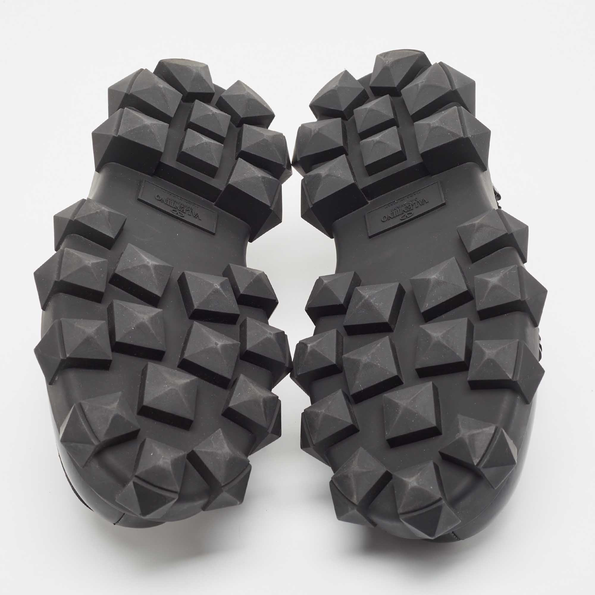 Valentino Garavani Black Leather Trackstud Loafers Size 43