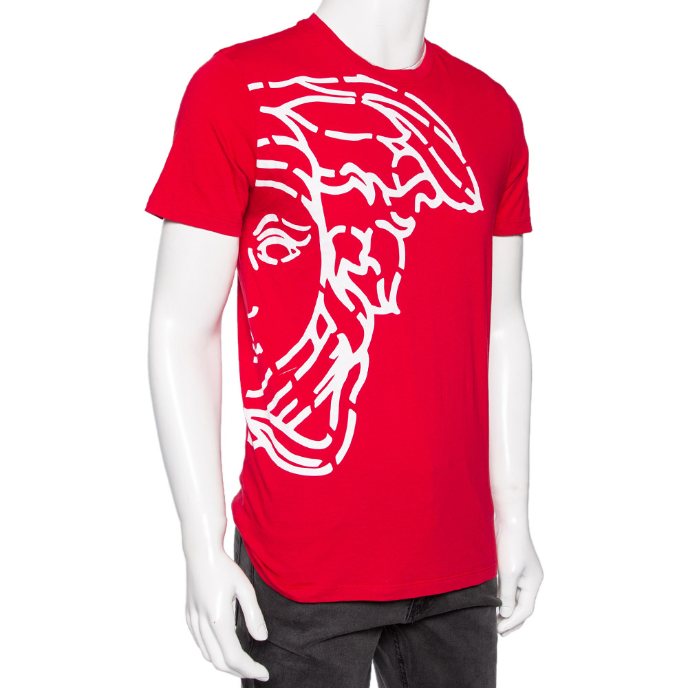 Versace Collection Red Half Medusa Print Cotton Short Sleeve T-Shirt
Versace Collection Red Half Medusa Print Cotton Short Sleeve T-Shirt