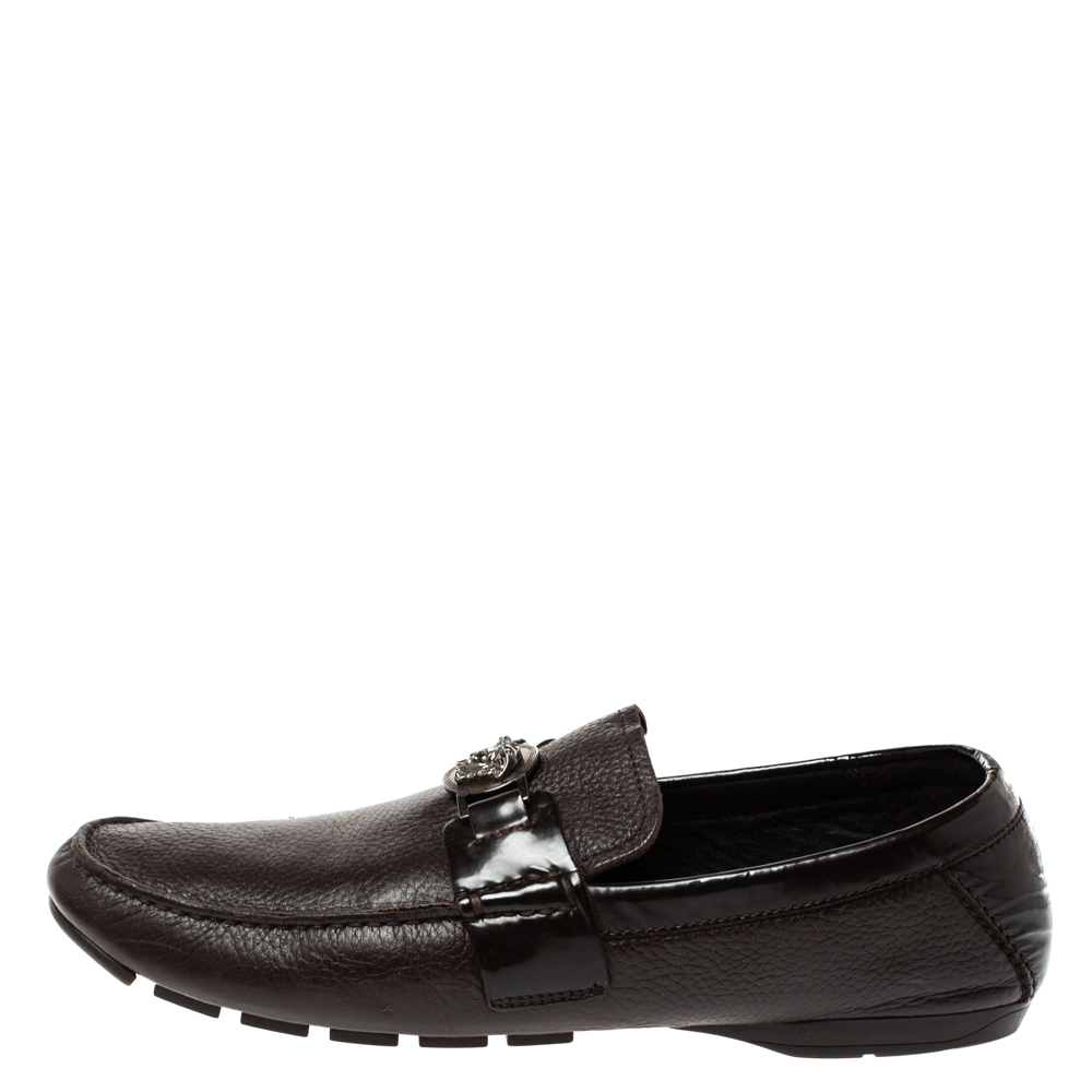 Versace Brown Leather And Patent Trim Medusa Detail Slip On Loafers Size
Versace Brown Leather And Patent Trim Medusa Detail Slip On Loafers Size