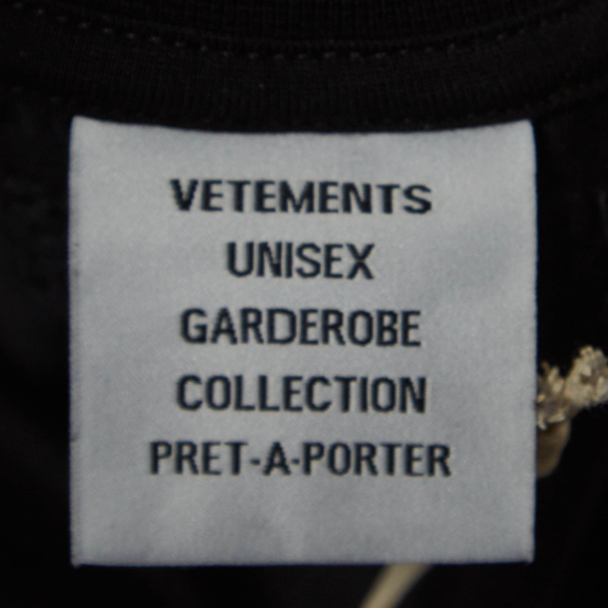 Vetements Limited Edition Black Slogan Print Cotton Crewneck T-Shirt S