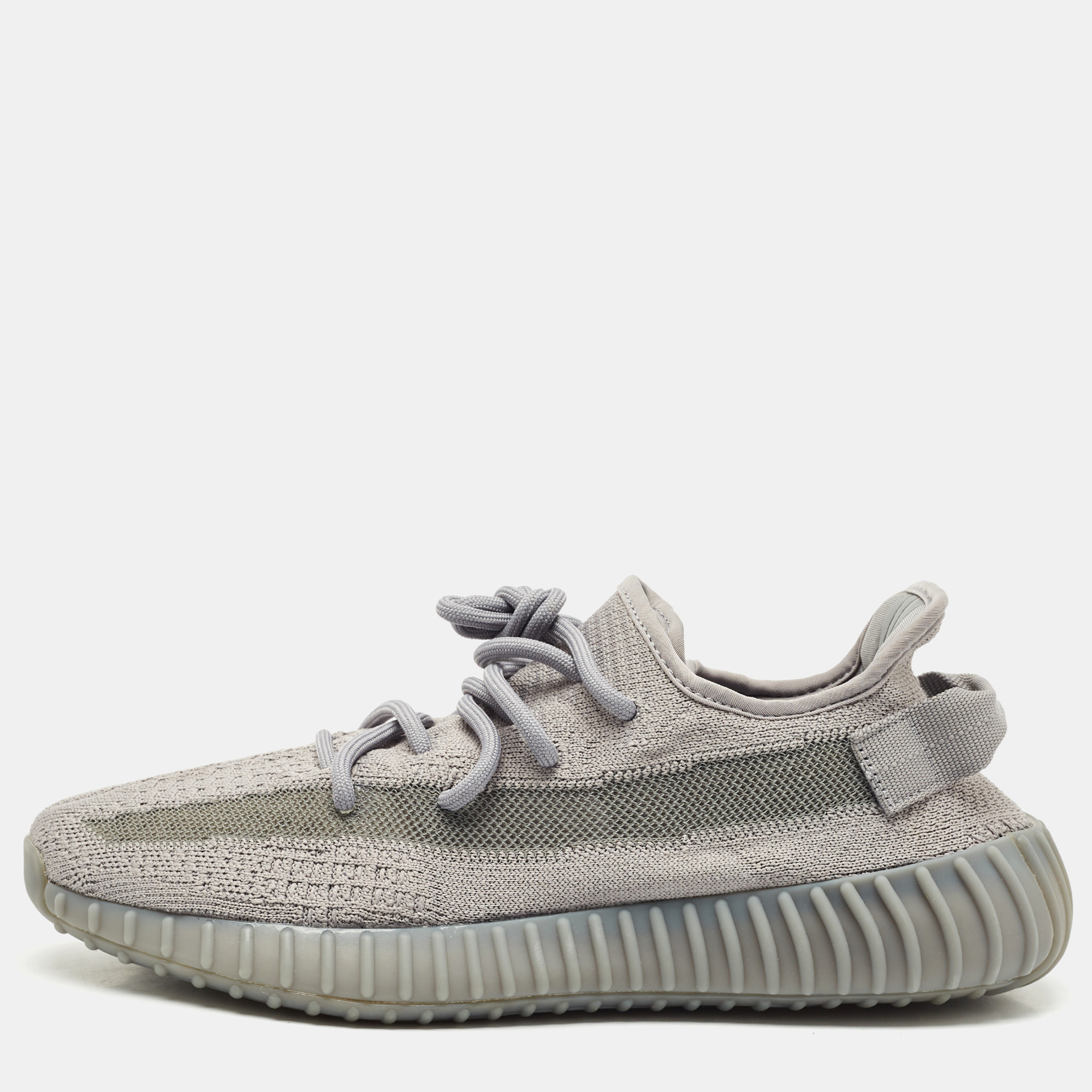 Yeezy x Adidas Grey Knit Fabric Boost 350 V2 Steel Grey Sneakers Size 42 2/3
Yeezy x Adidas Grey Knit Fabric Boost 350 V2 Steel Grey Sneakers Size 42 2/3