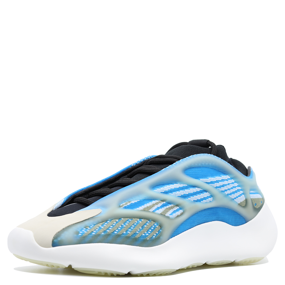 Image of Yeezy x Adidas Blue  V Arzareth Size Sneakers  /