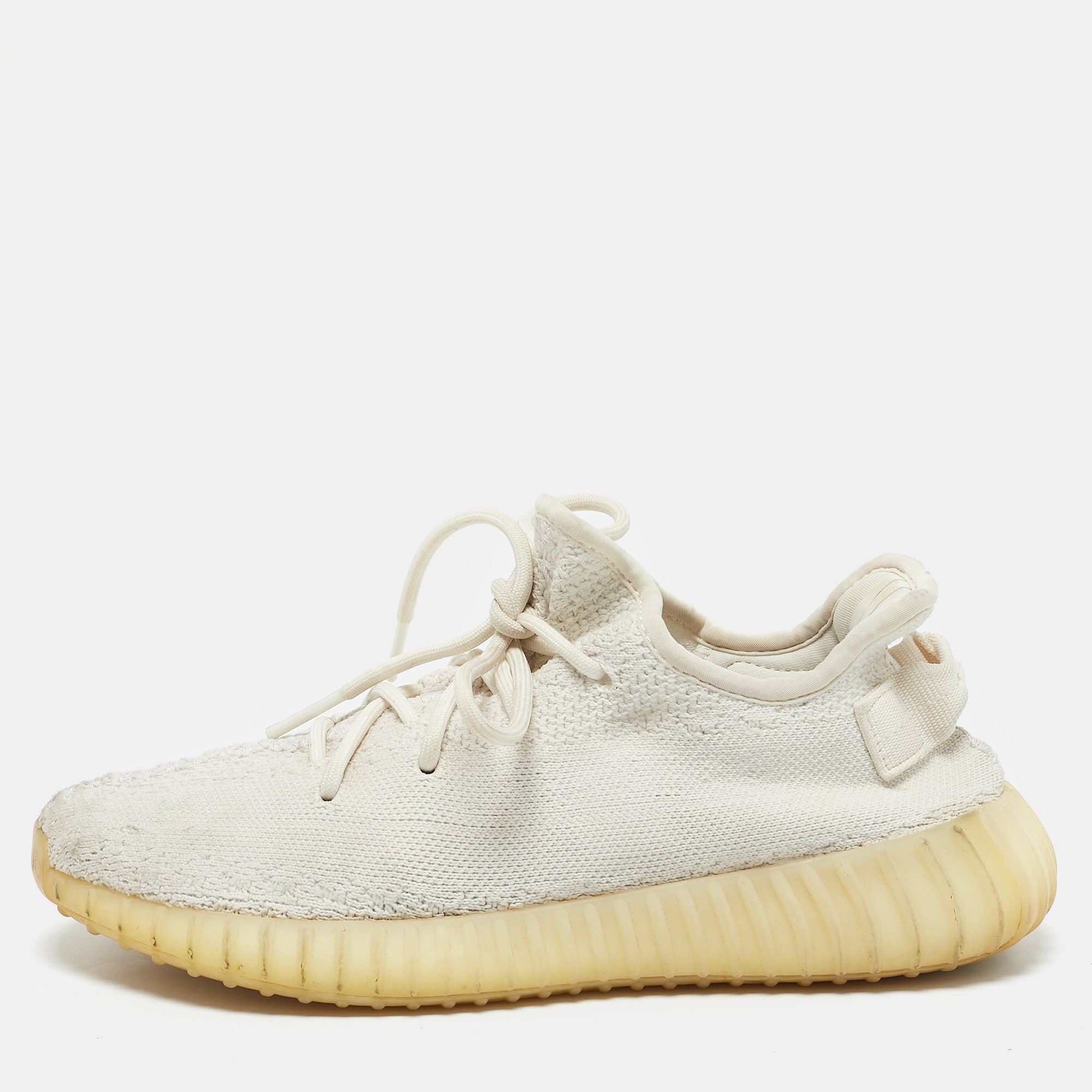 Yeezy x Adidas White Knit Fabric Boost 350 V2 White Sneakers Size
Yeezy x Adidas White Knit Fabric Boost 350 V2 White Sneakers Size