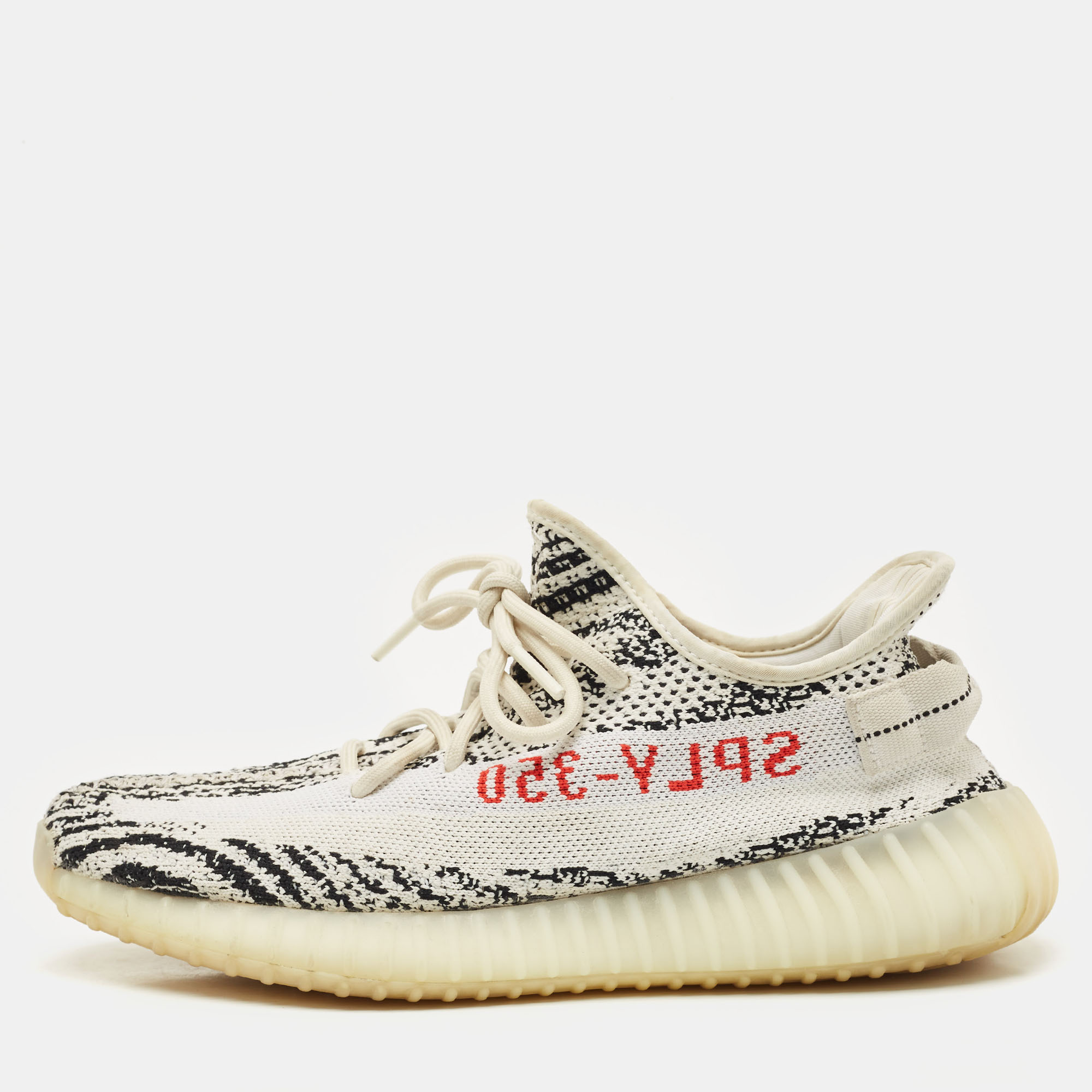 Yeezy x Adidas White/Black Knit Fabric Boost 350 V2 Zebra Sneakers Size 42 2/3
Yeezy x Adidas White/Black Knit Fabric Boost 350 V2 Zebra Sneakers Size 42 2/3