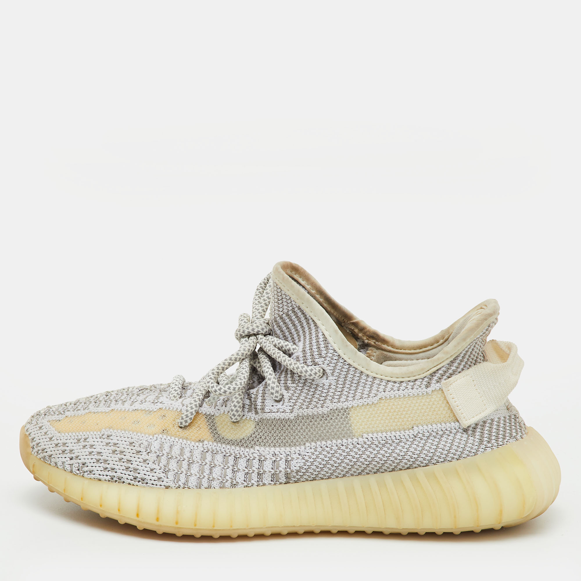 Yeezy x Adidas Grey Knit Fabric Boost 350 V2 Static Non Reflective Sneakers Size 37 1/3
Yeezy x Adidas Grey Knit Fabric Boost 350 V2 Static Non Reflective Sneakers Size 37 1/3