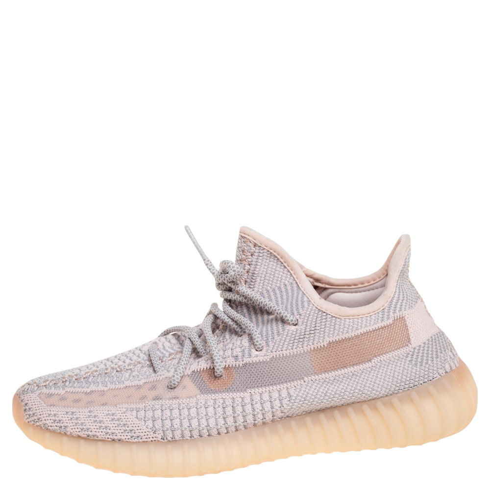 Yeezy x Adidas Pink Knit Fabric Boost 350 V2 Synth (Reflective) Sneakers Size 43 1/3
Yeezy x Adidas Pink Knit Fabric Boost 350 V2 Synth (Reflective) Sneakers Size 43 1/3