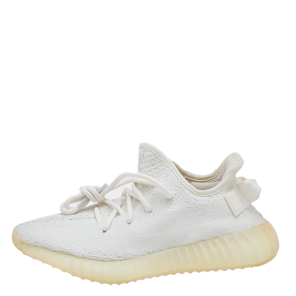 Yeezy x Adidas White Knit Fabric Boost 350 V2 Triple White Sneakers Size 1/3
Yeezy x Adidas White Knit Fabric Boost 350 V2 Triple White Sneakers Size 1/3