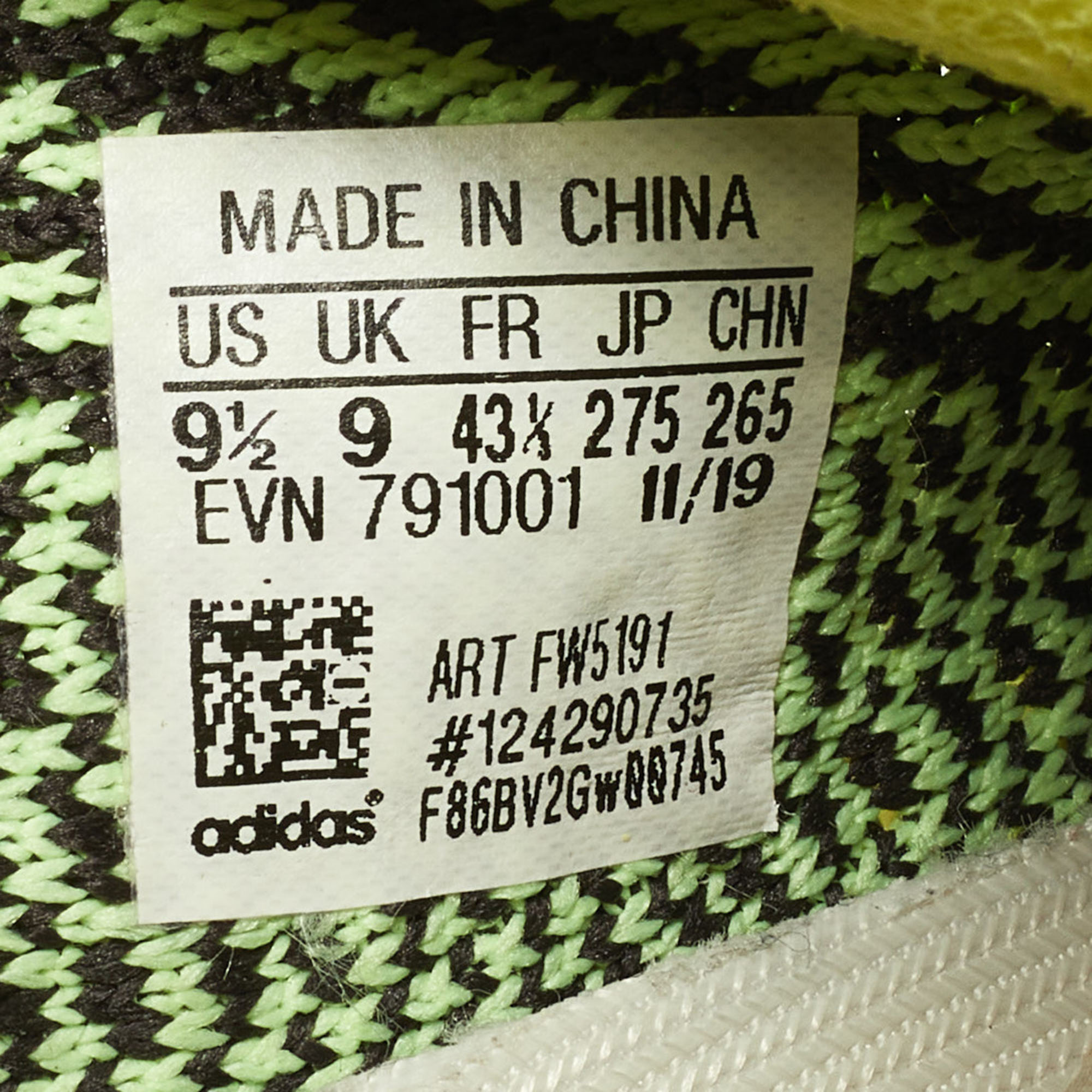 Yeezy X Adidas Green Knit Fabric Boost 350 V2 Yeezreel Sneakers Size 43 1/3