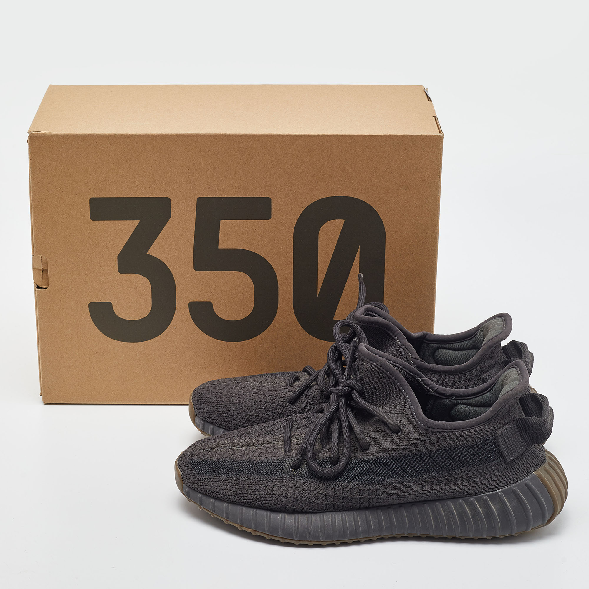 Yeezy X Adidas Black Knit Fabric Boost 350 V2 Cinder Sneakers Size 39 1/3