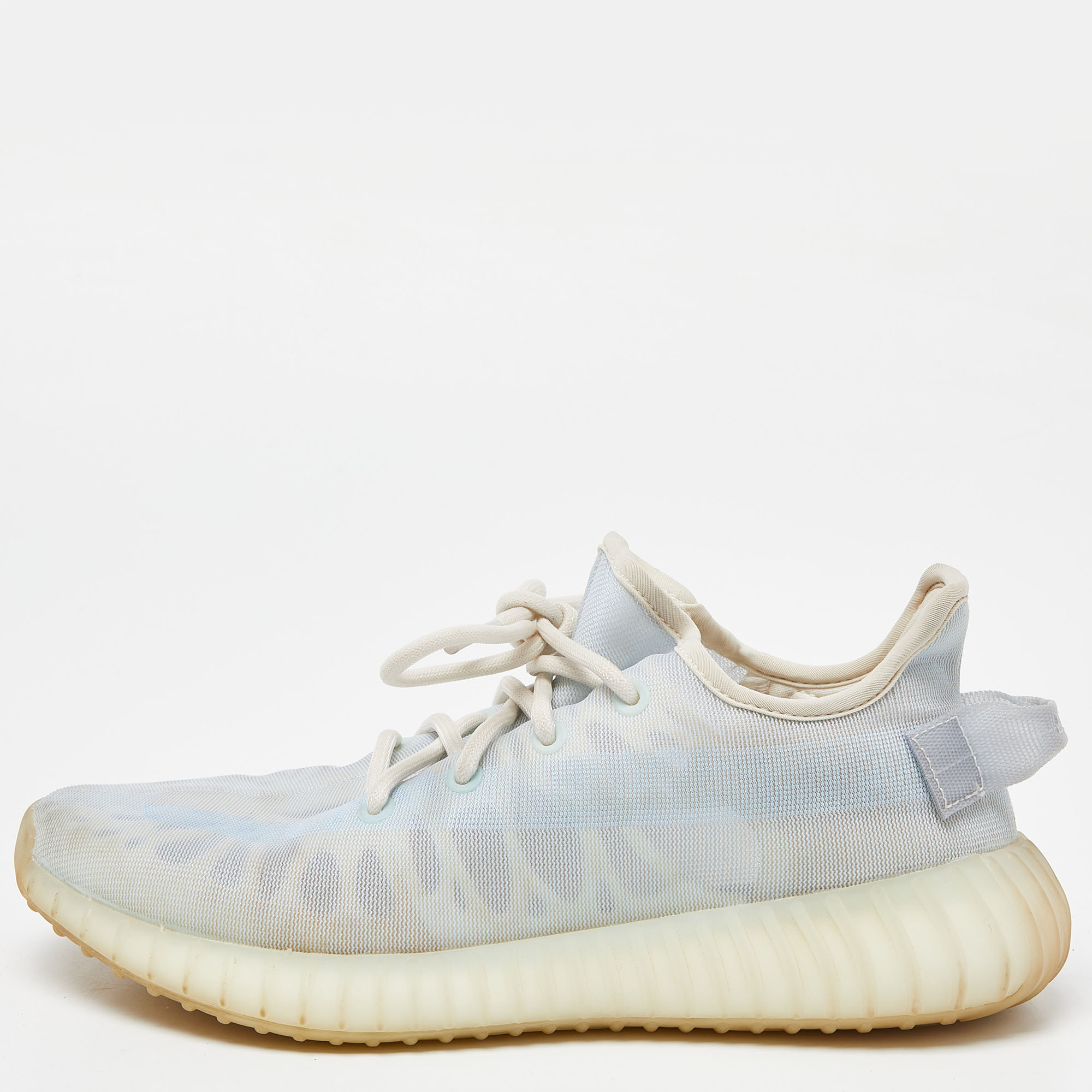 Yeezy x adidas blue/white mesh boost 350 v2 mono ice sneakers size 39 1/3