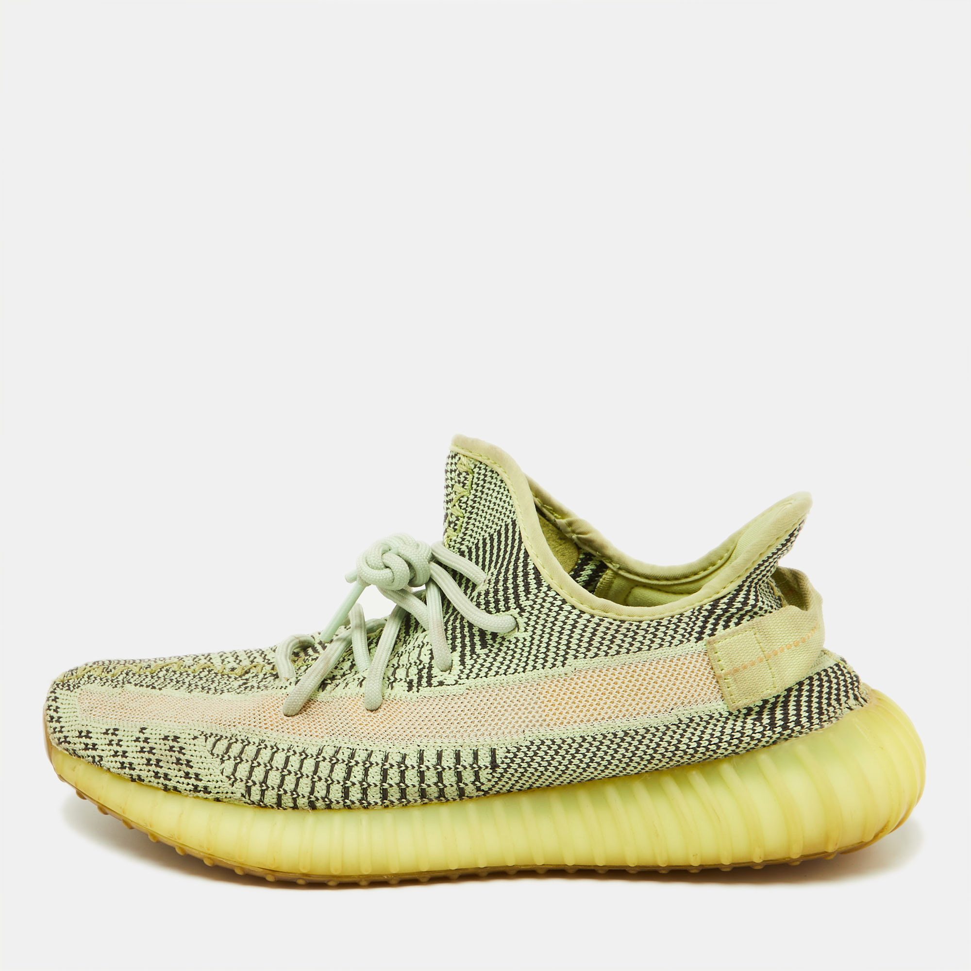 Yeezy x adidas neon green knit fabric boost 350 v2 yeezreel (non reflective) sneakers size 43 1/2