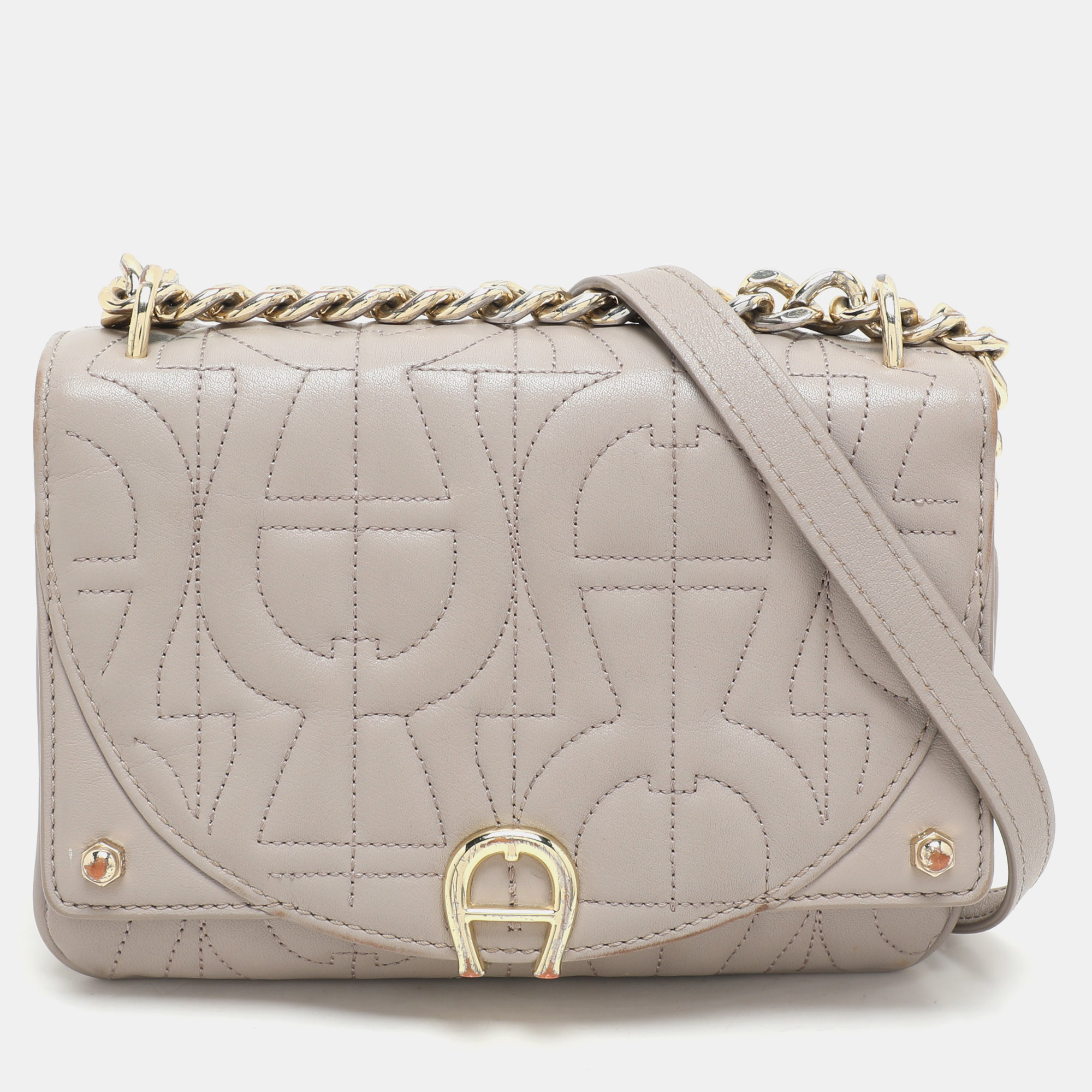 Aigner Taupe Signature Leather Mini Diadora Crossbody Bag, Grey
Aigner Taupe Signature Leather Mini Diadora Crossbody Bag, Grey