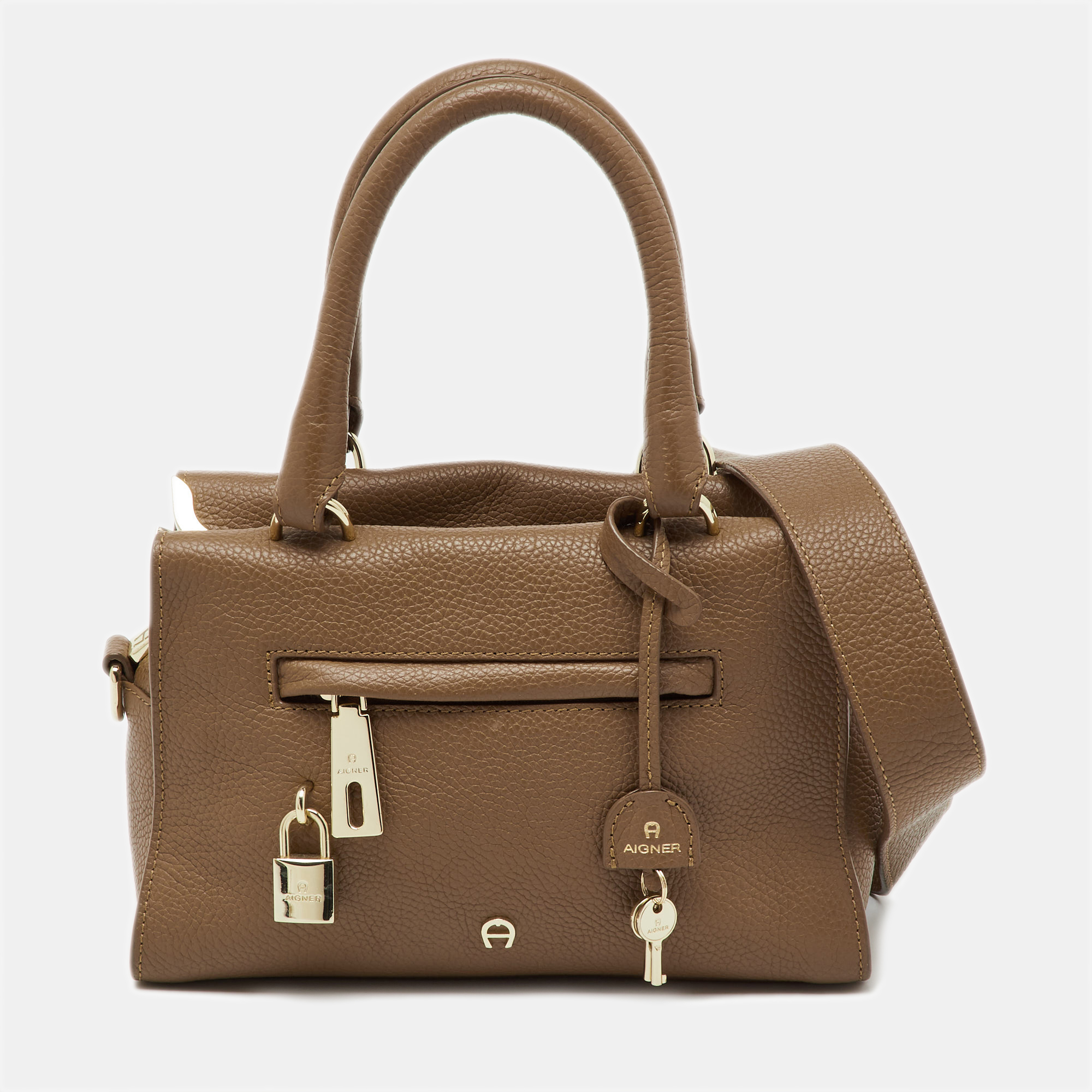 Aigner Brown Leather Zip Satchel
Aigner Brown Leather Zip Satchel