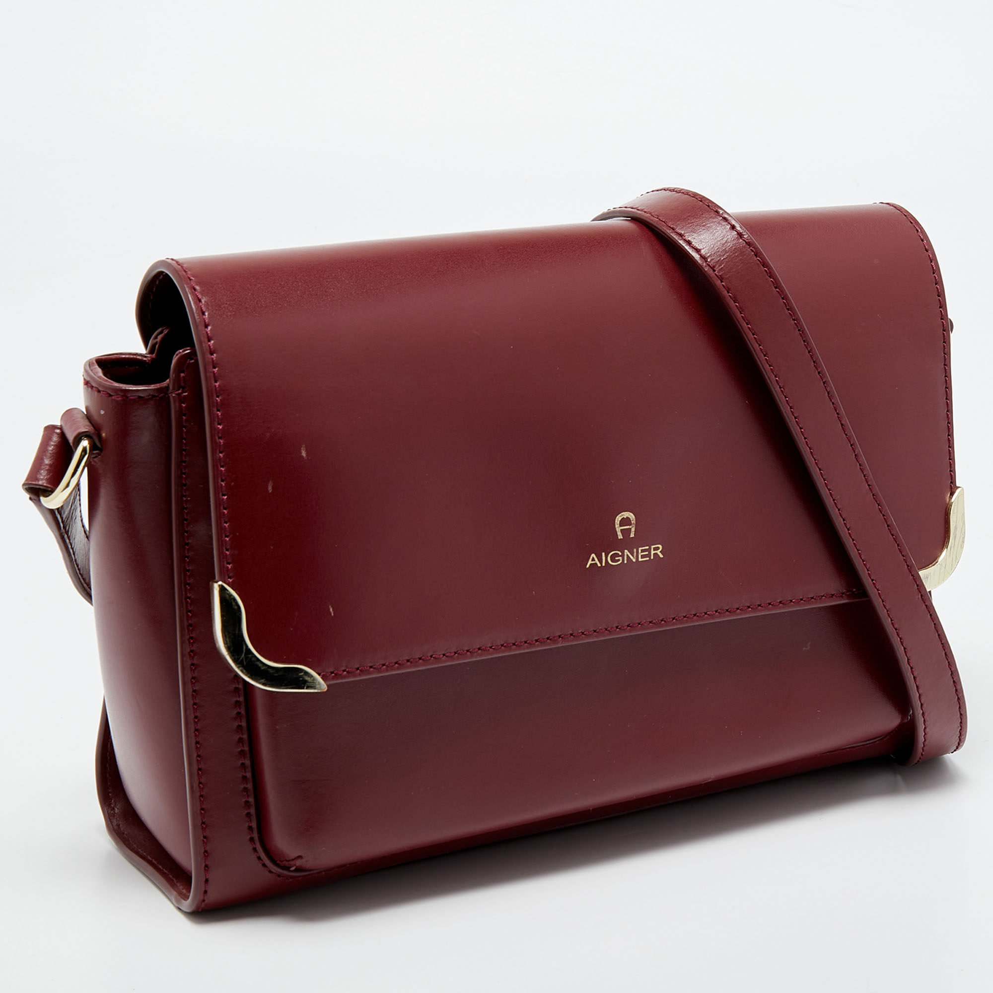 Aigner Burgundy Leather Amber Flap Crossbody Bag