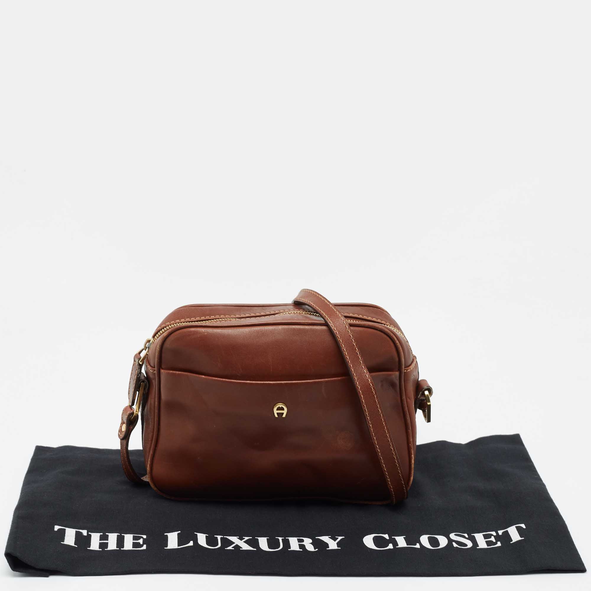 Aigner Brown Leather Crossbody Bag