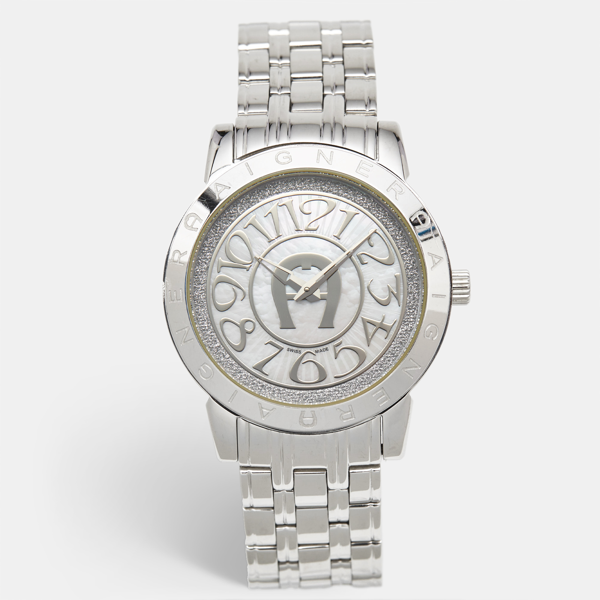 Aigner Mother of Pearl Stainless Steel Cortina A26300 Women's Wristwatch, Silver
Aigner Mother of Pearl Stainless Steel Cortina A26300 Women's Wristwatch, Silver