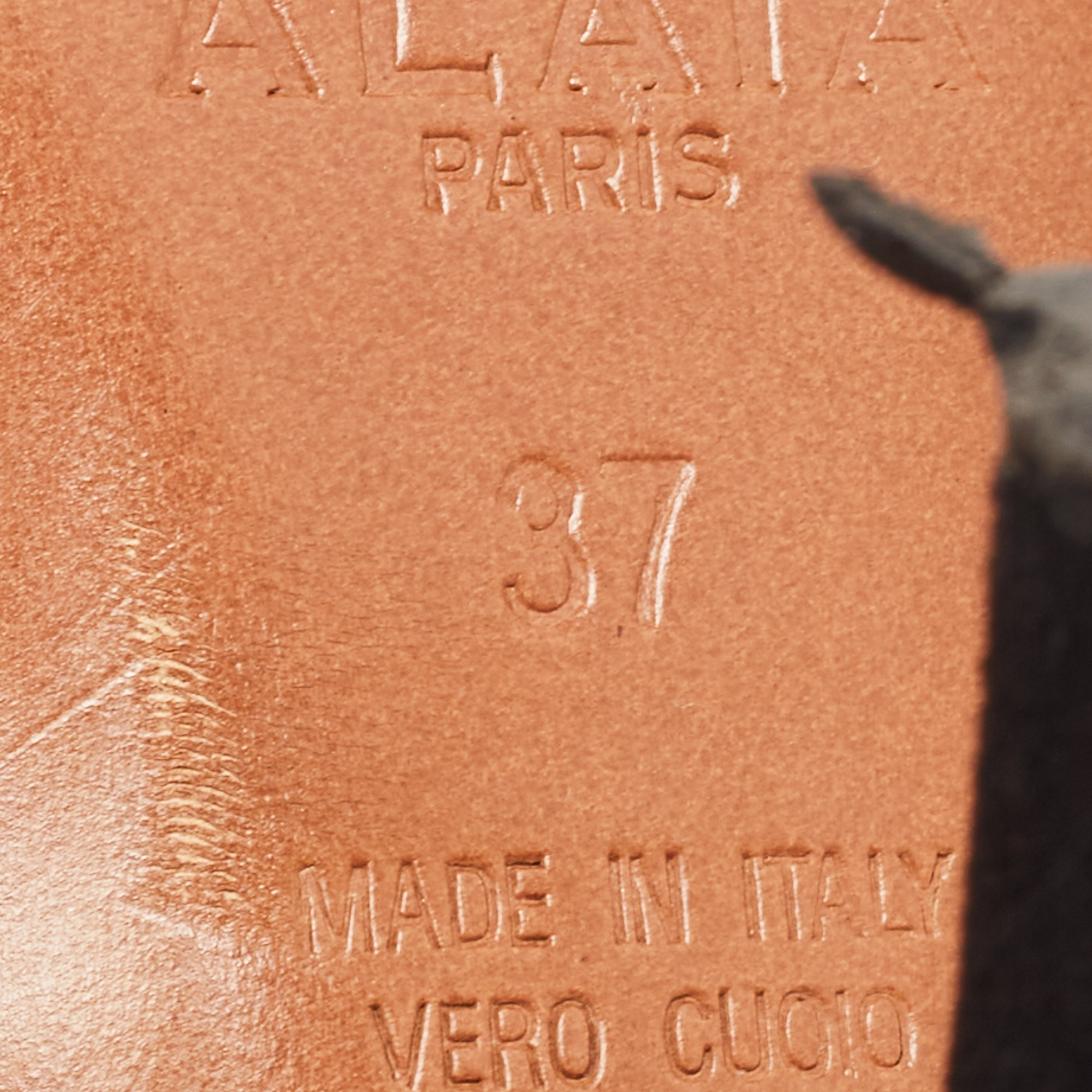 Alaia Black/Beige Suede Slip On Sandals Size 37