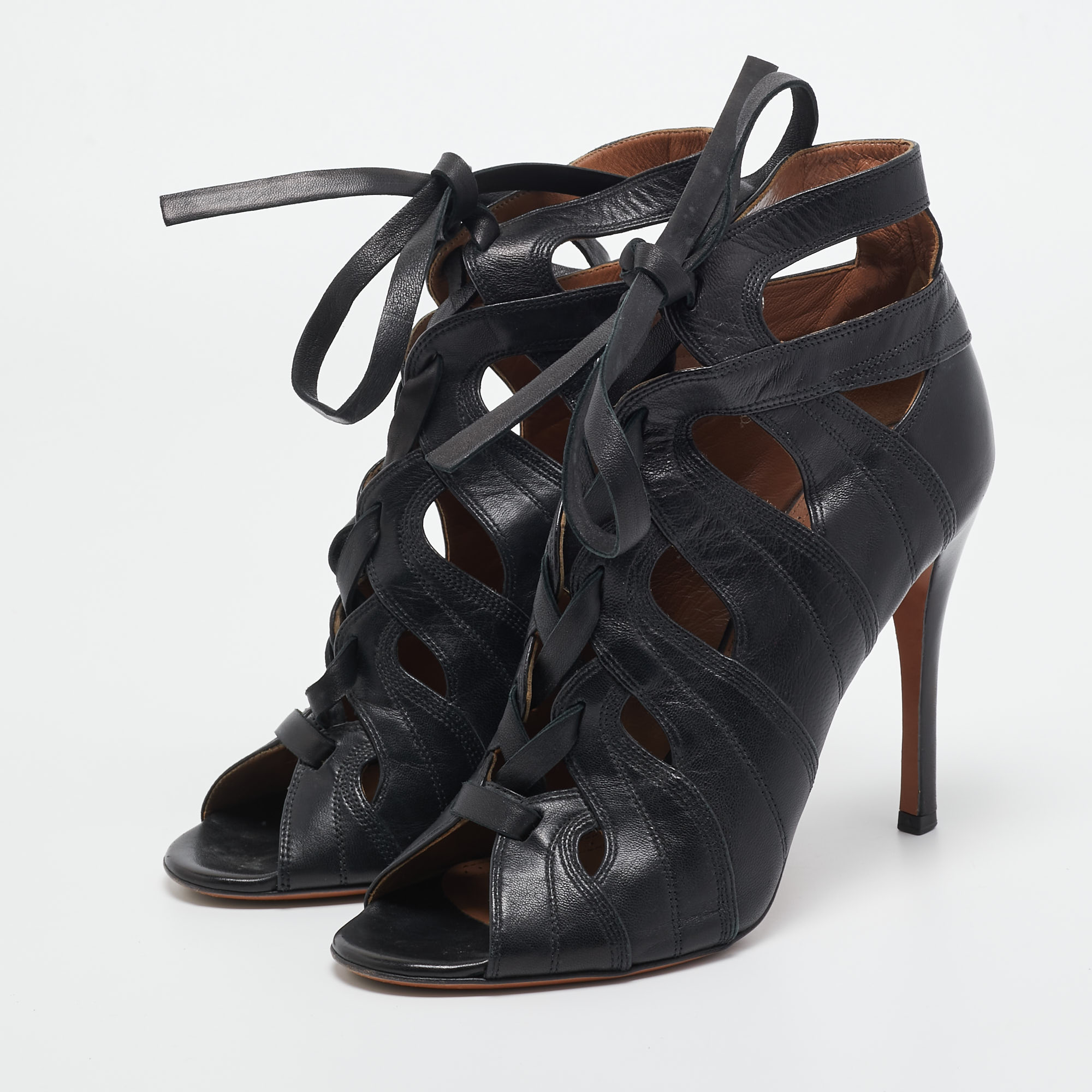 Alaia Black Leather Cutout Lace Up Sandals Size 39