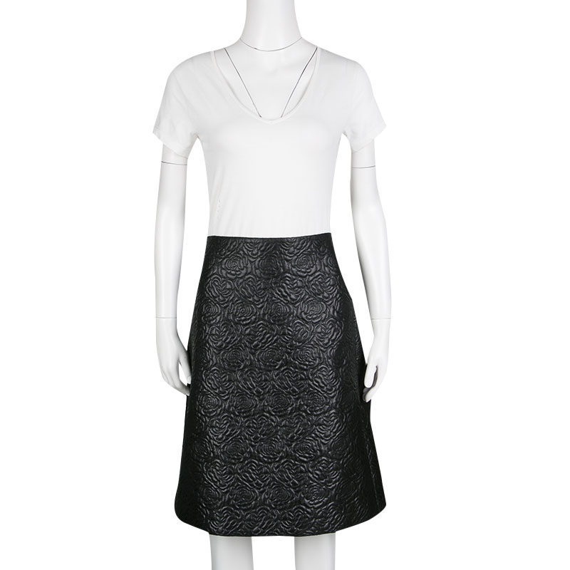 

Alexander McQueen Black Embossed Rose Pattern Jacquard Half Pleated Skirt