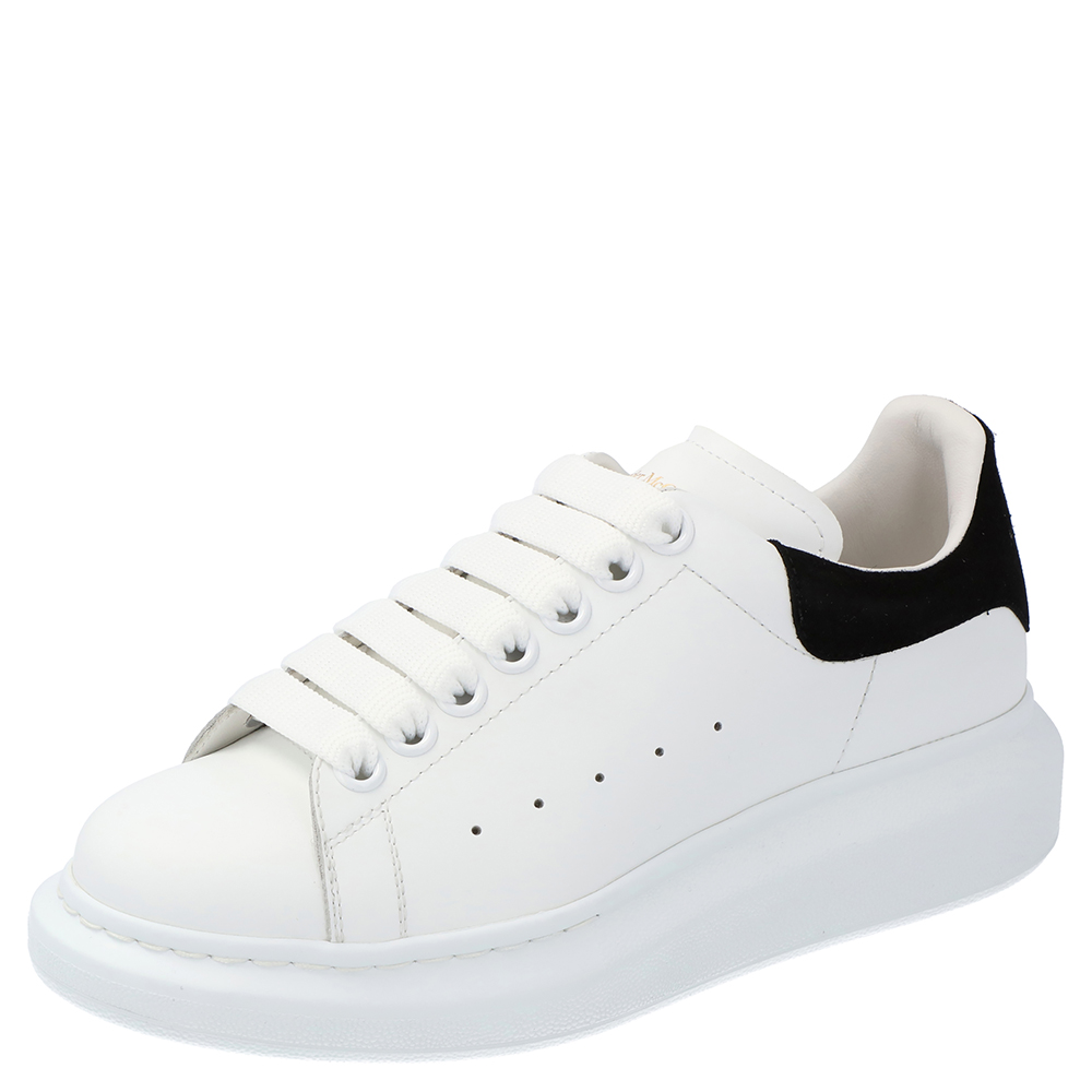 Image of Alexander McQueen Ivory/Black Leather Oversized Sneakers Size EU .