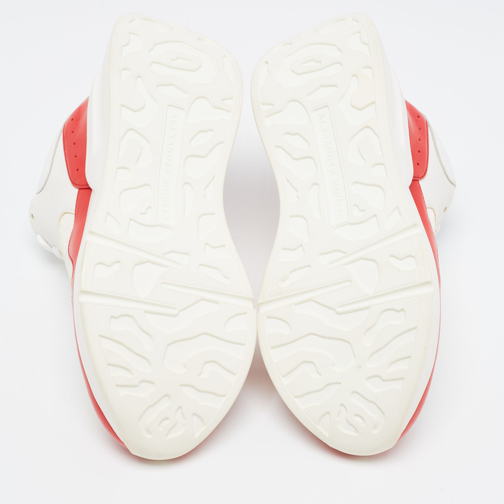 Alexander McQueen White/Red Leather And Canvas Larry Low Top Sneakers Size 35