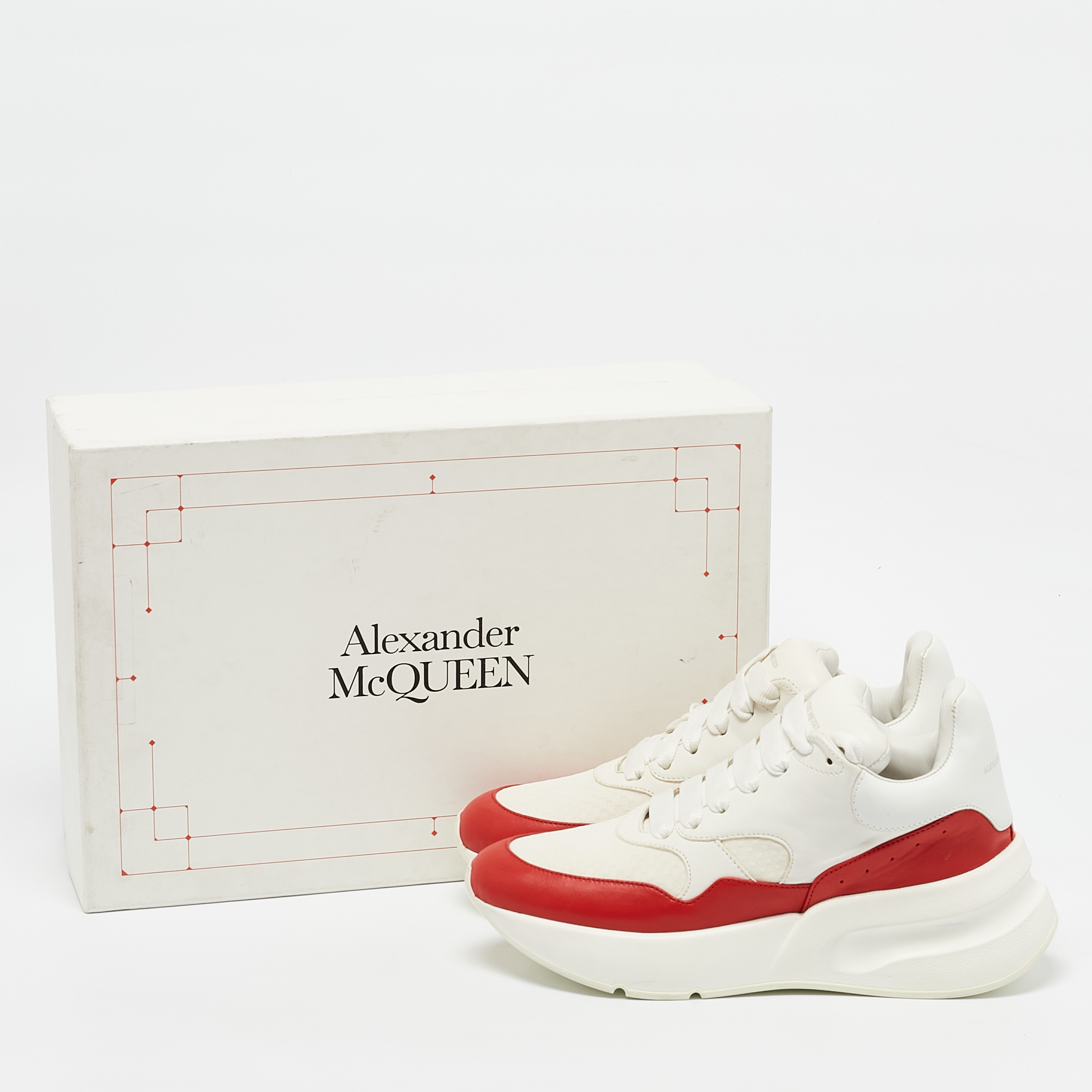 Alexander McQueen White/Red Leather And Mesh Oversized Runner Low Top Sneakers Size 38