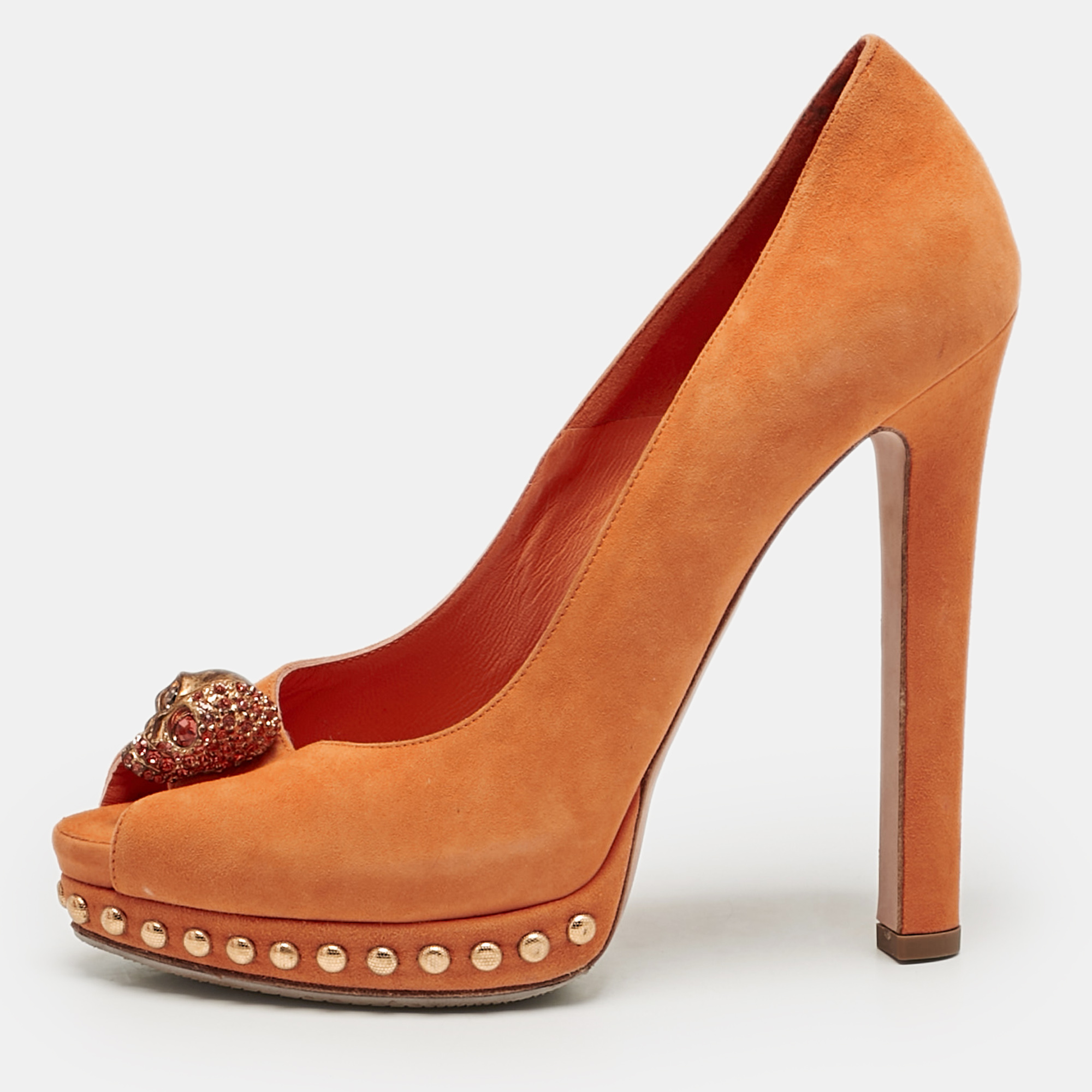 Alexander McQueen Orange Suede Skull Studded Peep Toe Pumps Size
Alexander McQueen Orange Suede Skull Studded Peep Toe Pumps Size