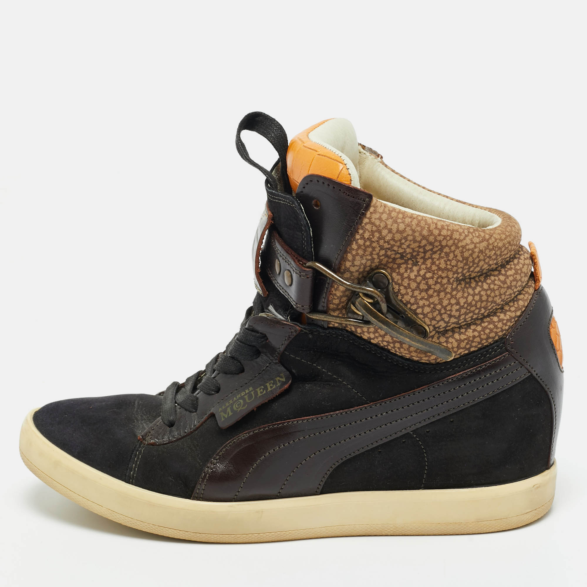 Croc Embossed Leather and Suede Wedge Sneakers Size 37 - Alexander McQueen - Modalova
