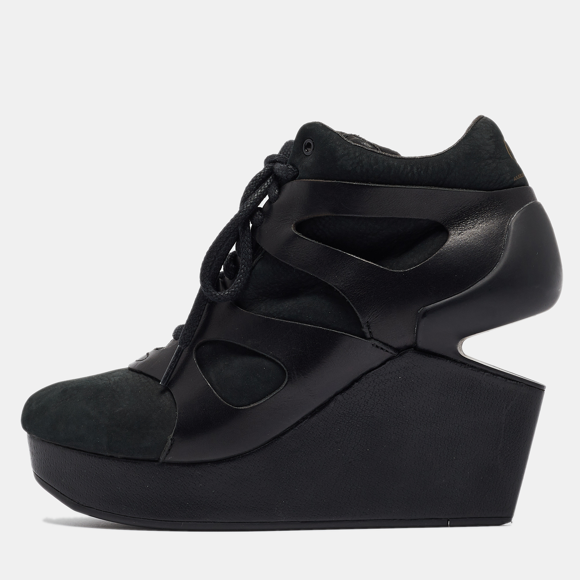 

McQ By Alexander McQueen For Puma Black Leather and Nubuck Leap Wedge Sneakers Size
