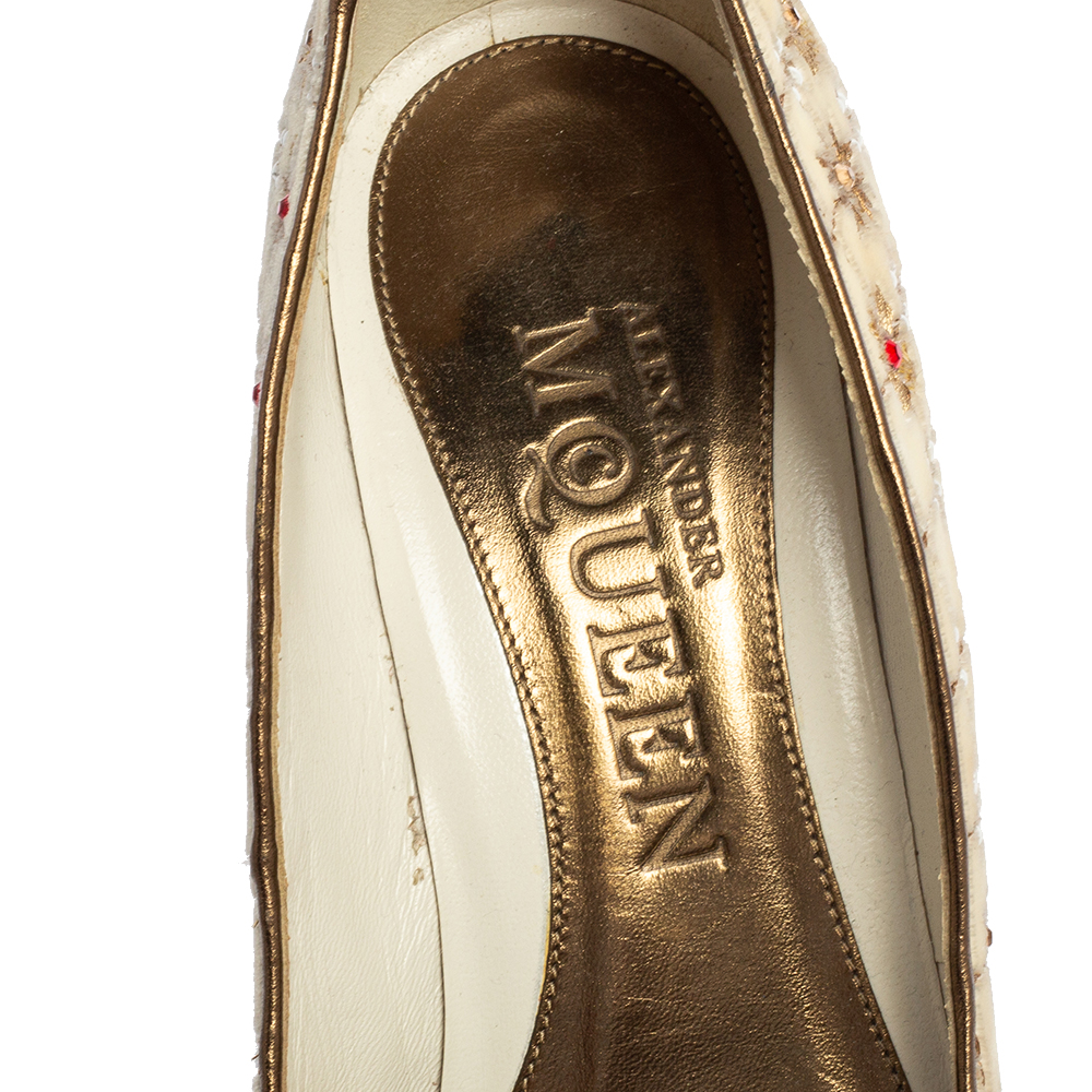 Alexander McQueen Cream Velvet Embellished  Pointed Toe Pumps Size 40