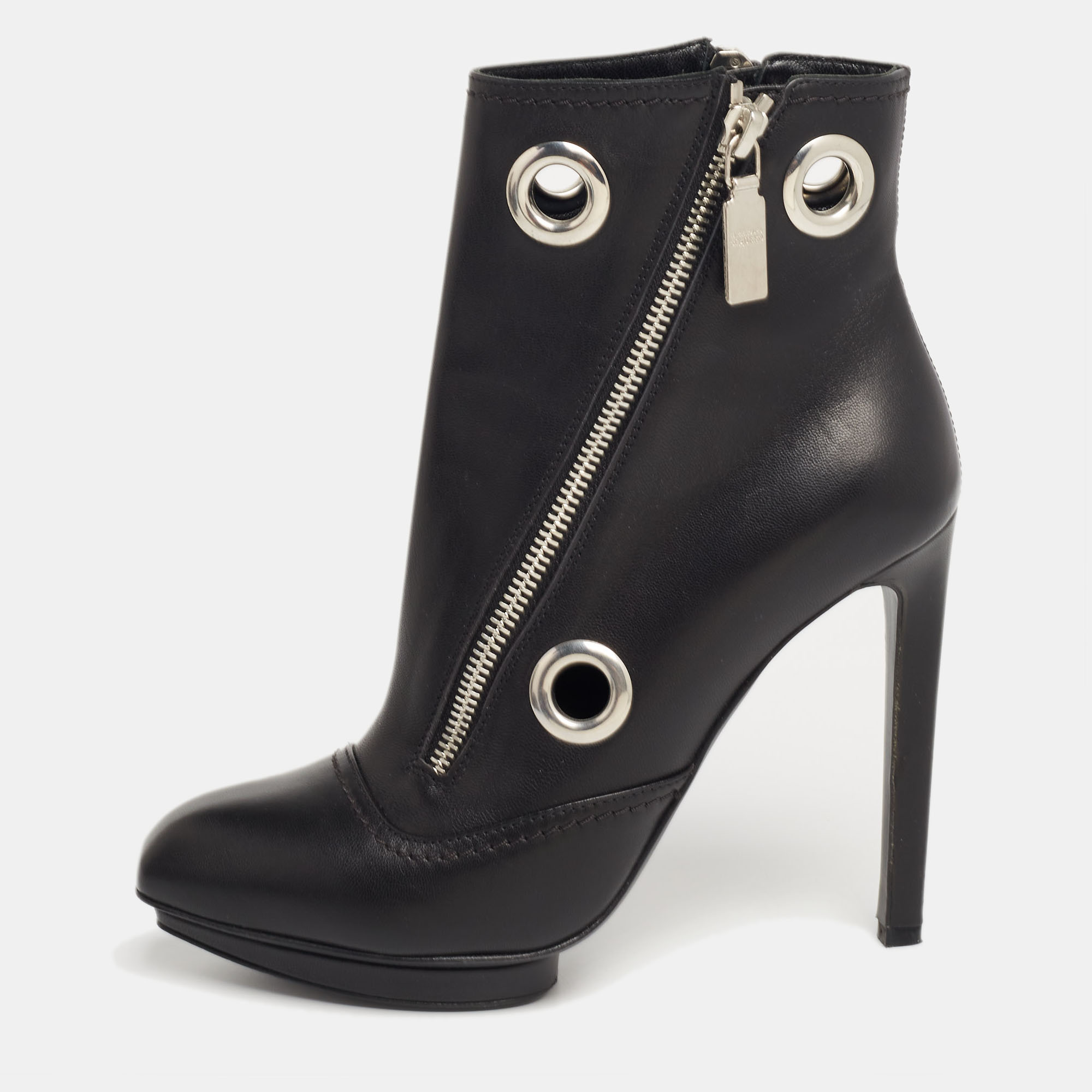 Alexander McQueen Black Leather Eyelet Detail Ankle Booties Size 37