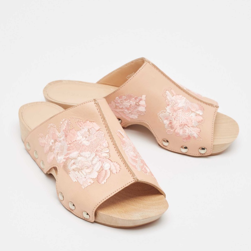 Alexander McQueen Peach Leather Embroidered Wooden Clogs Size 37.5