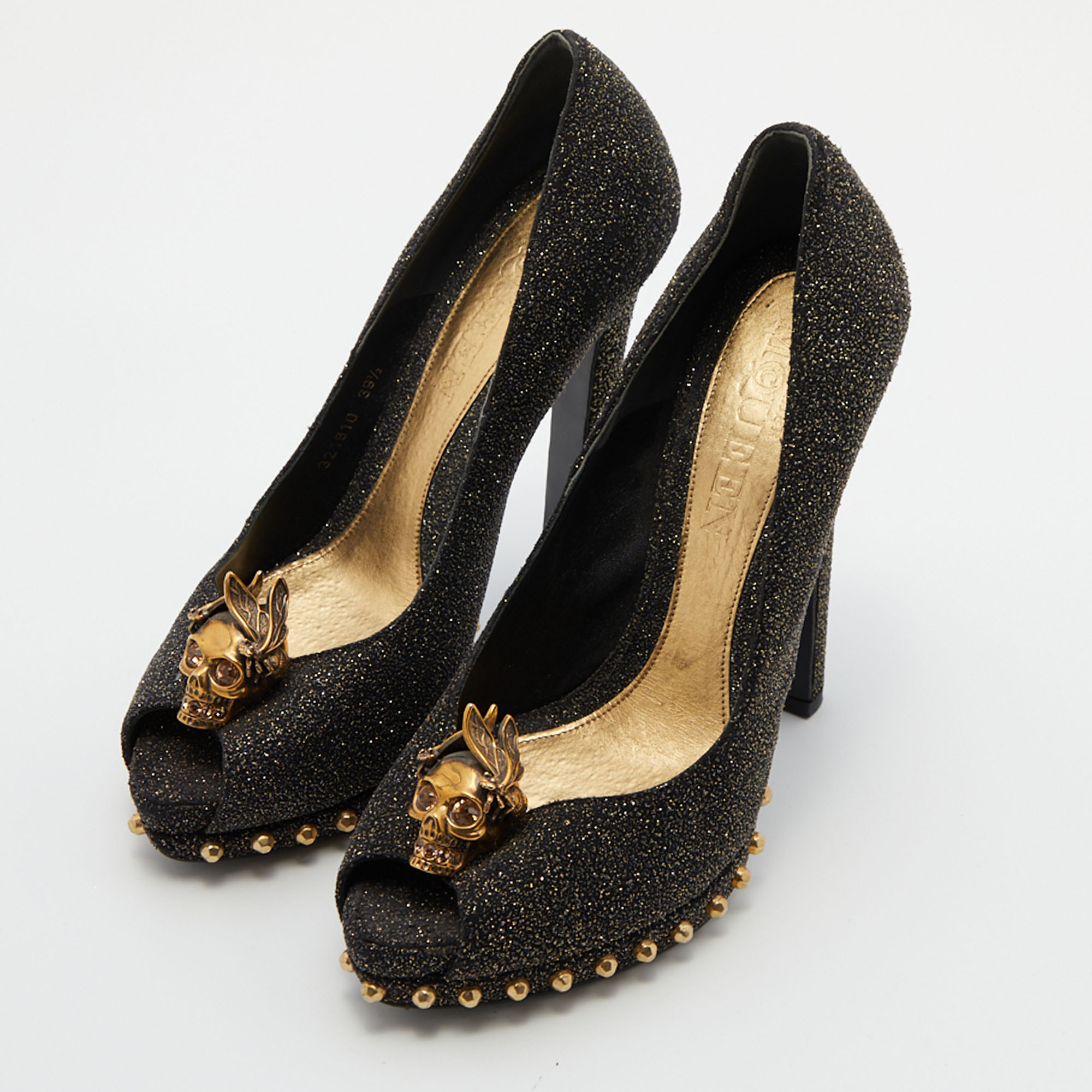 

Alexander McQueen Black/Gold Textured Suede Embellished Skull Peep Toe Pumps Size