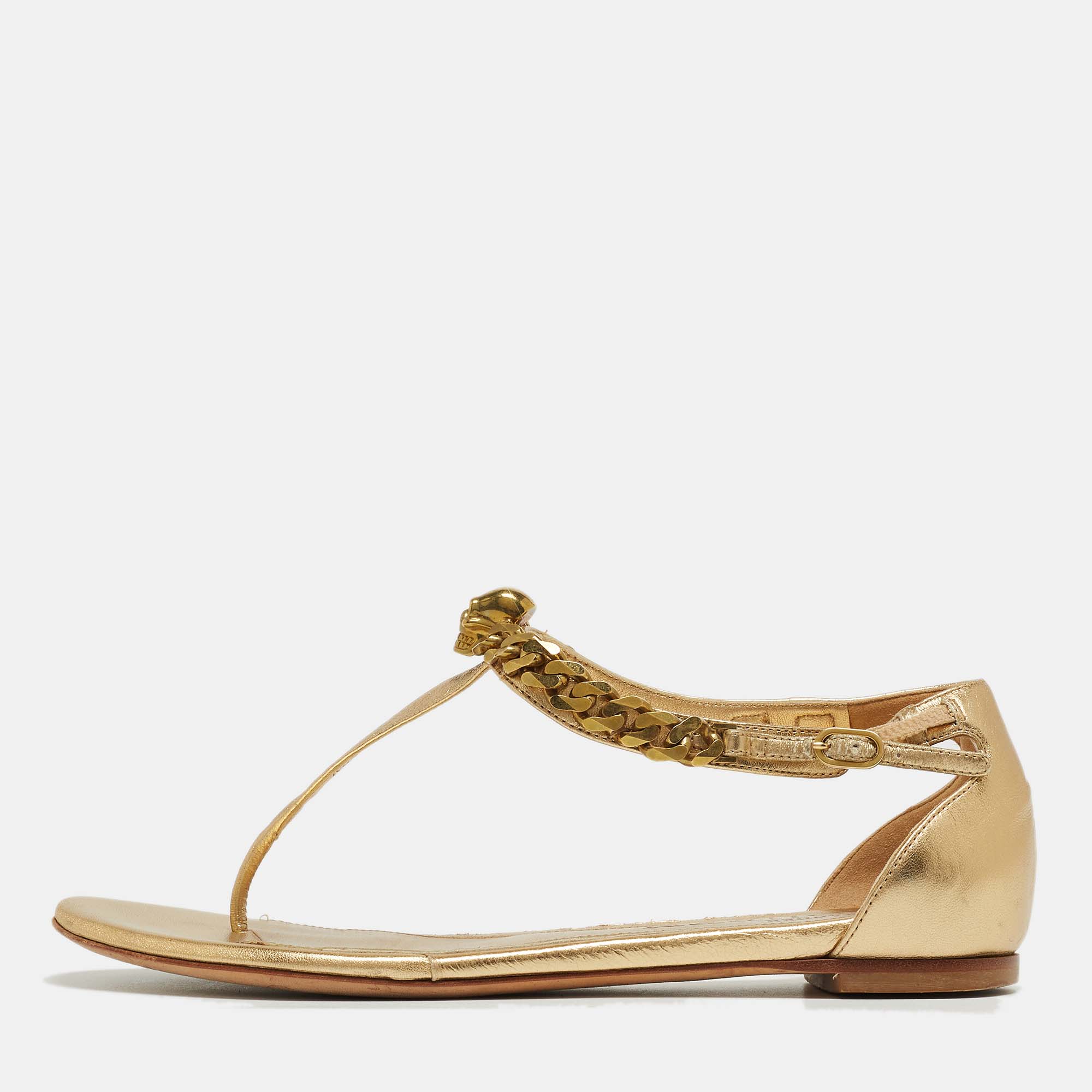 

Alexander McQueen Gold Leather Skull Chain Thong Flat Sandals Size