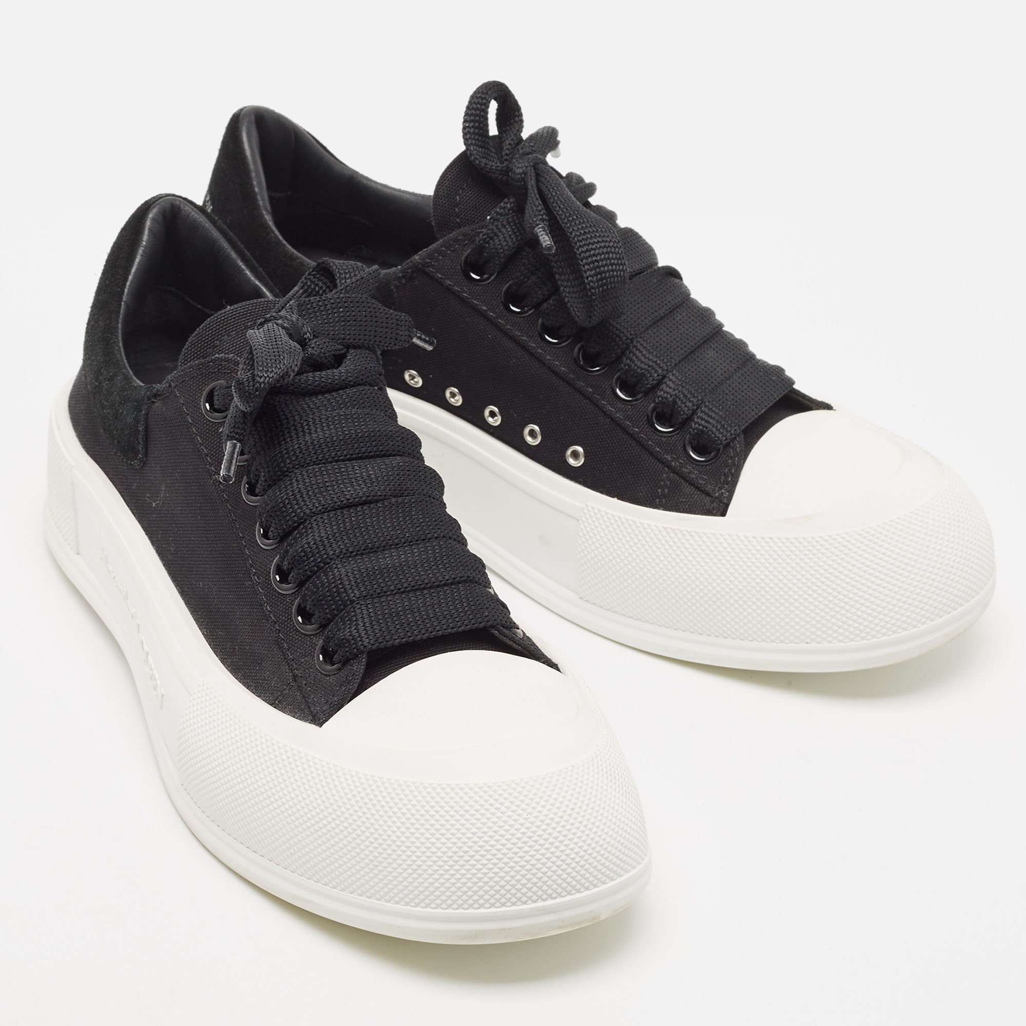 Alexander McQueen Black/White Canvas Deck Lace Up Plimsoll Sneakers Size 39