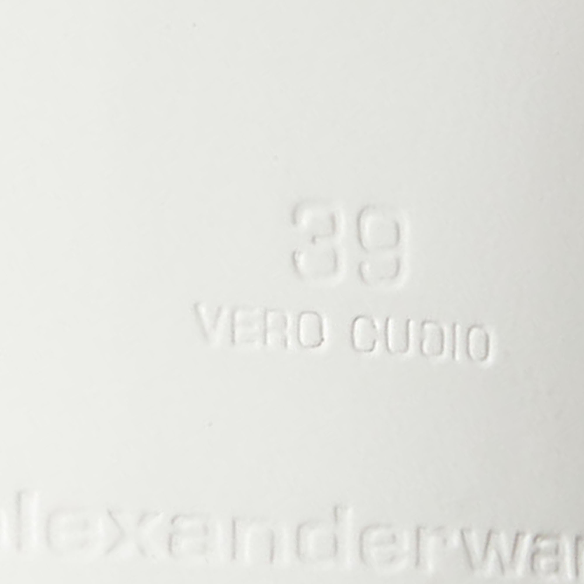 Alexander Wang White/Black Elastic Fabric Sienna Thong Sandals Size 39