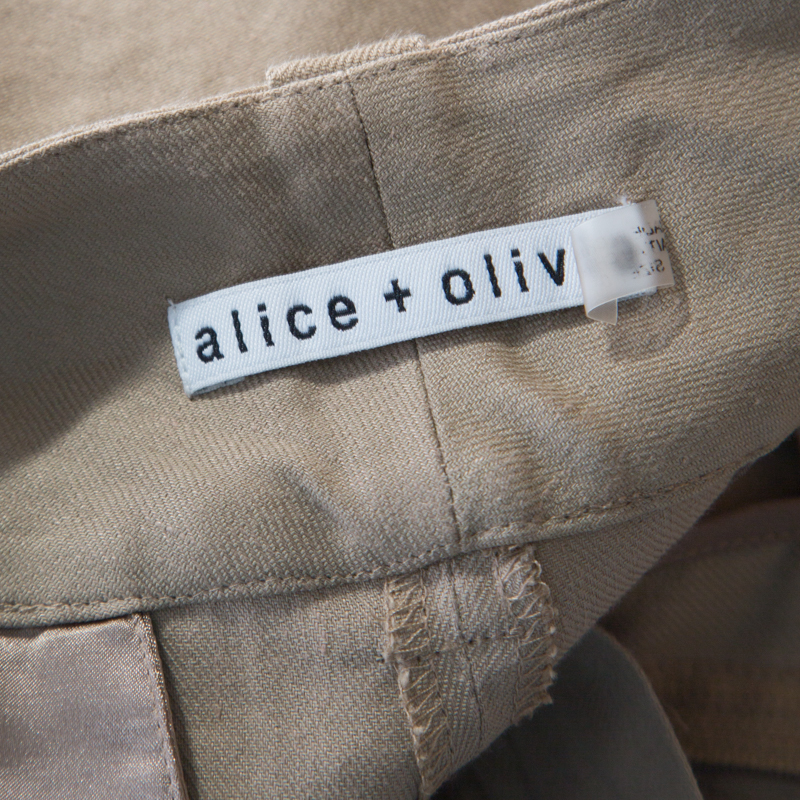 Alice + Olivia Beige Linen Cuff Shorts L